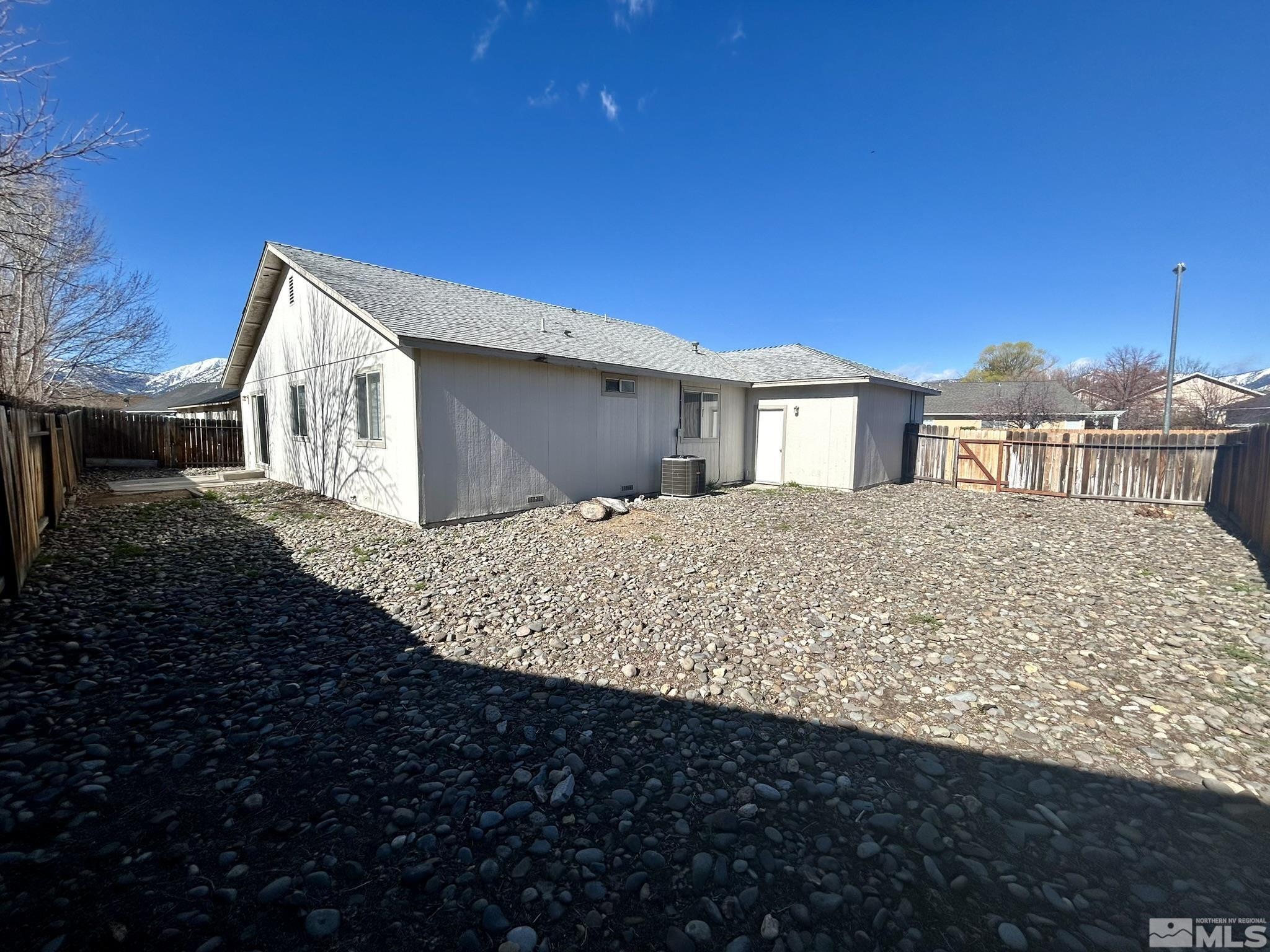 1447 N Marion Russell Dr Property Photo 14