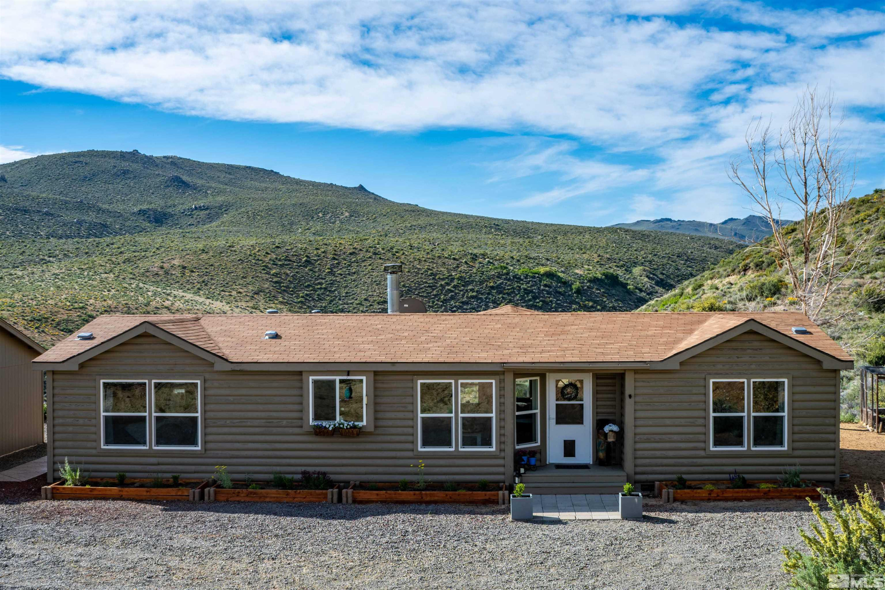 13705 N Red Rock Road Property Photo 1