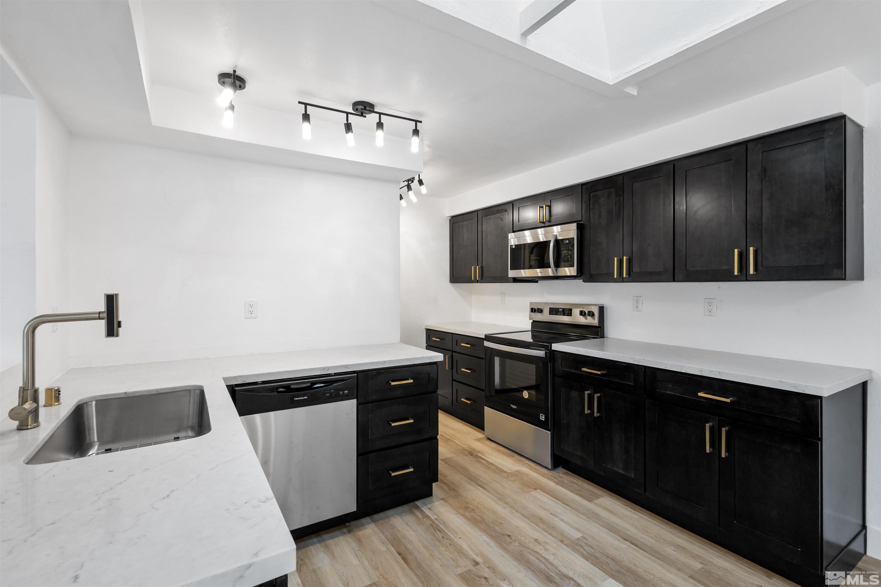 6798 Flower St Property Photo 1