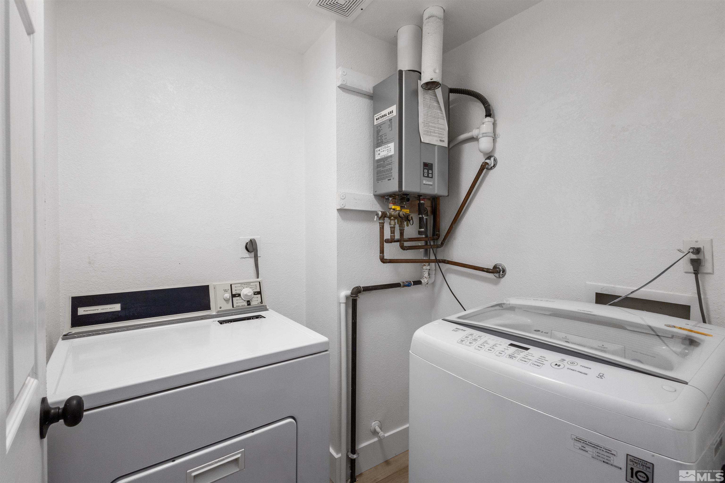 6798 Flower St Property Photo 16