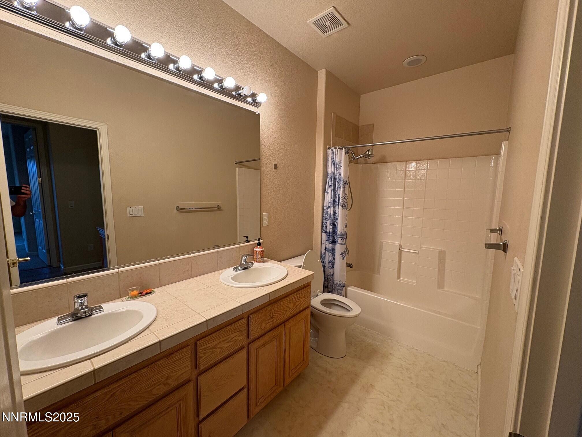 1840 Granite Chief Drive Property Photo 20