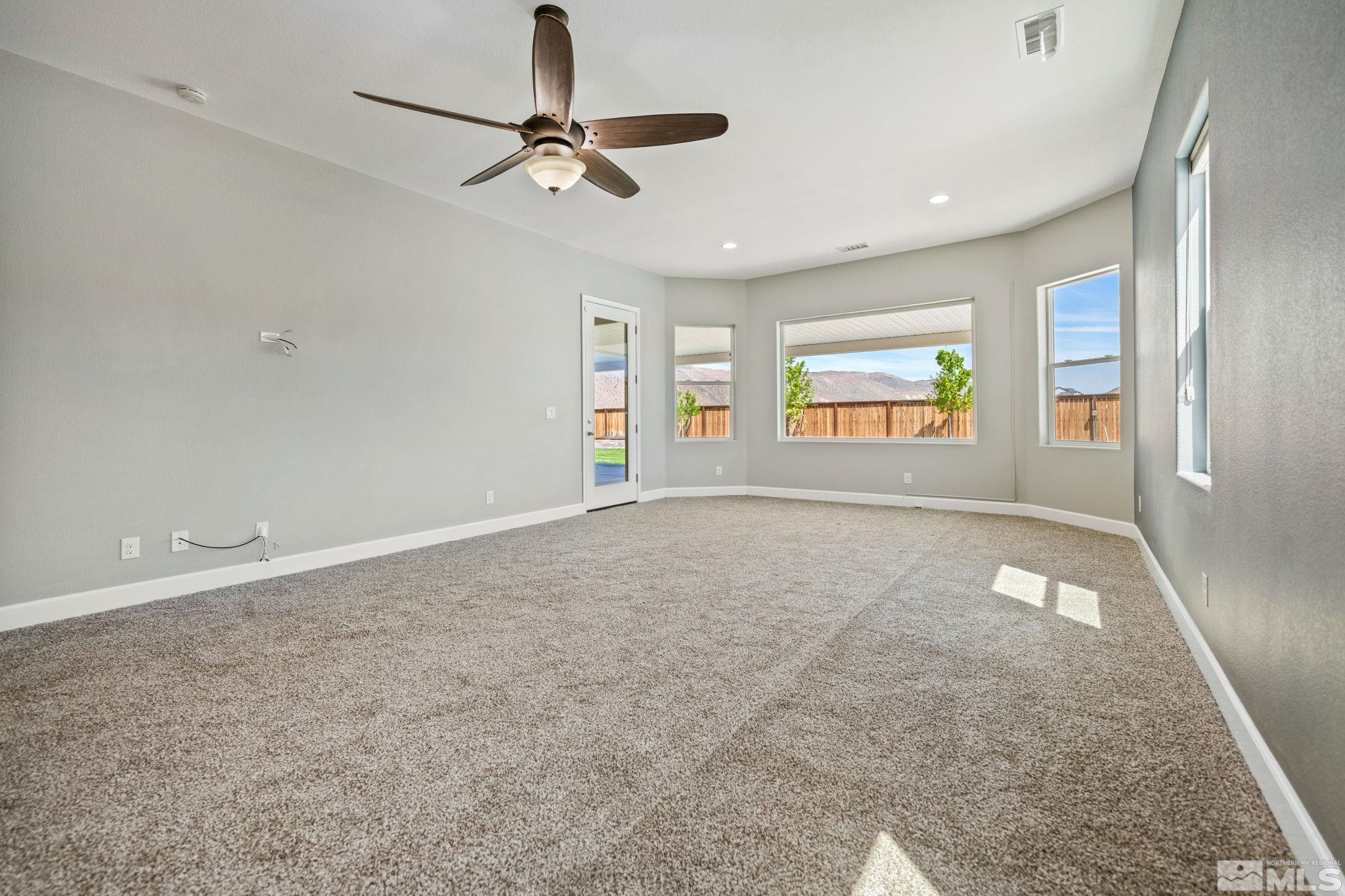 385 Horizon Ridge Road Property Photo 31