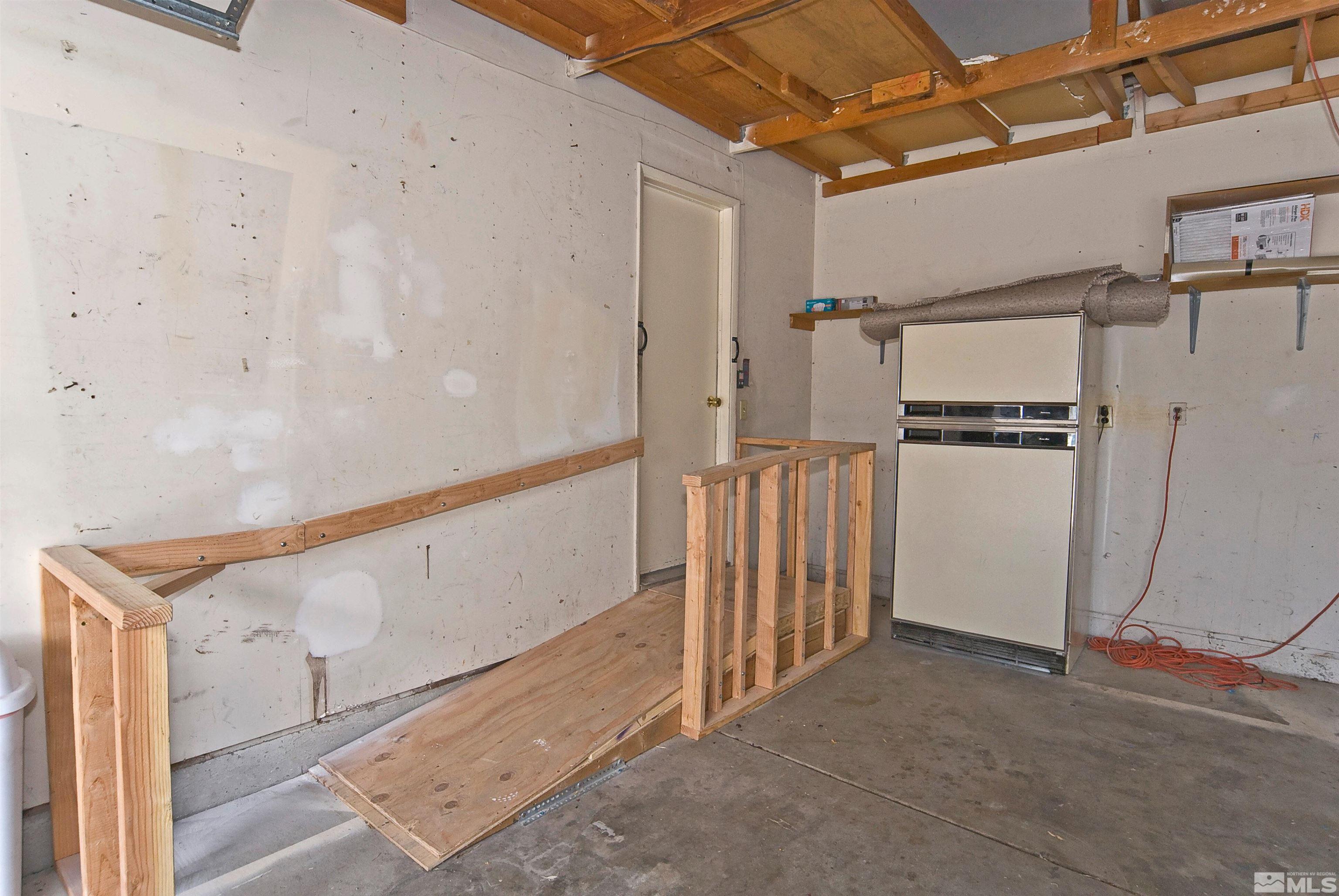 1476 Heather Court Property Photo 22