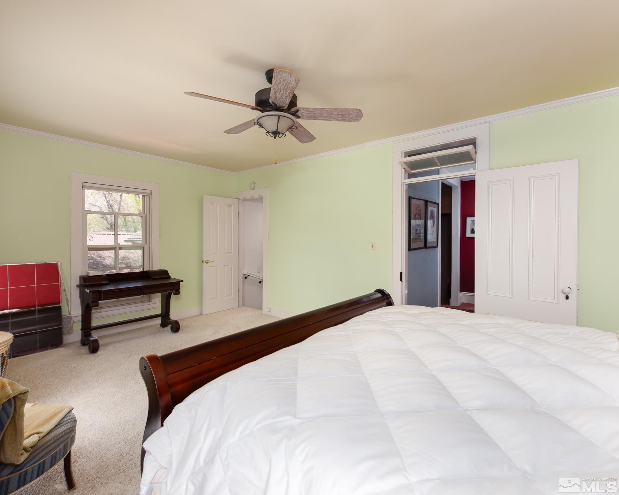 308 Thompson Street Property Photo 17