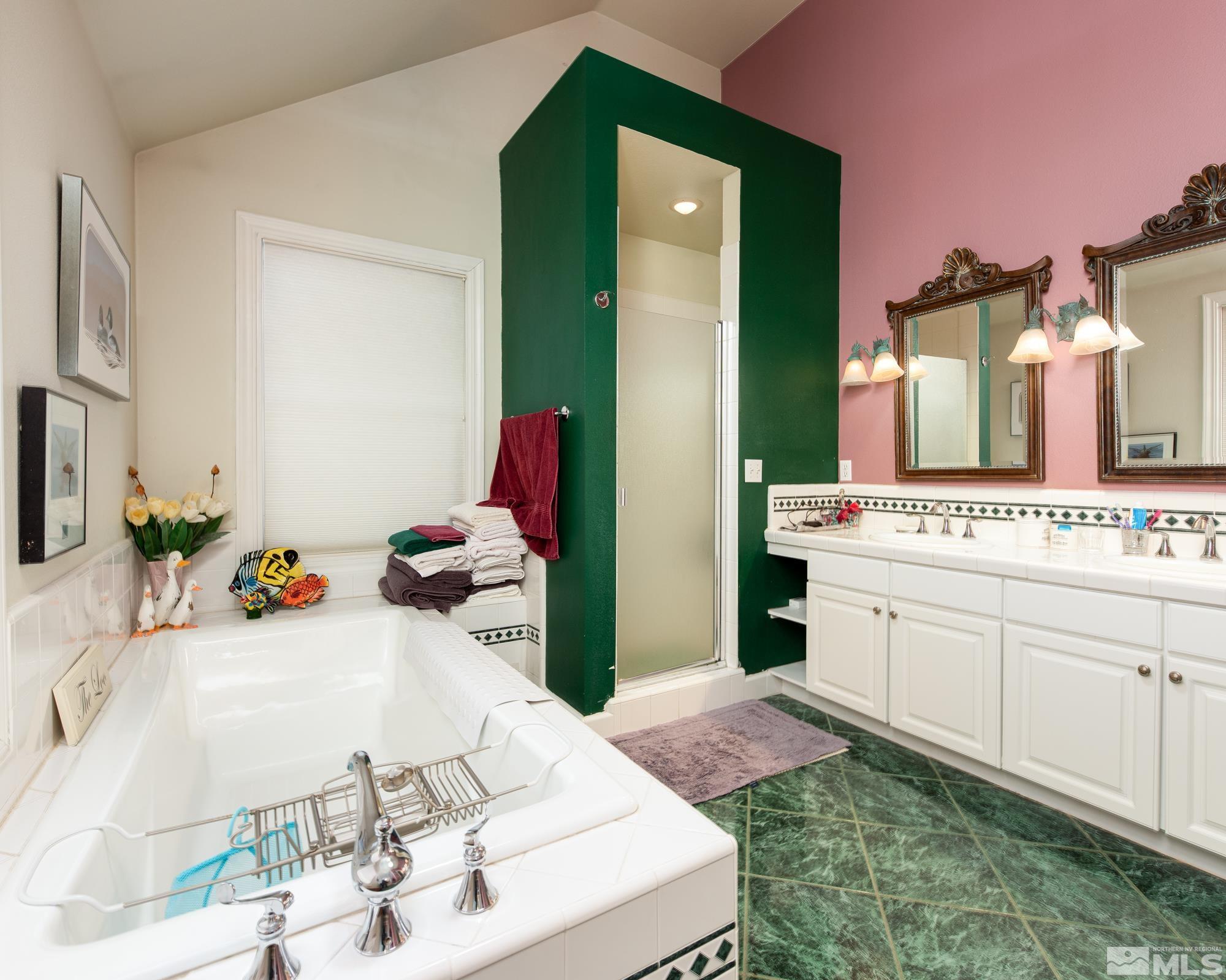 308 Thompson Street Property Photo 18