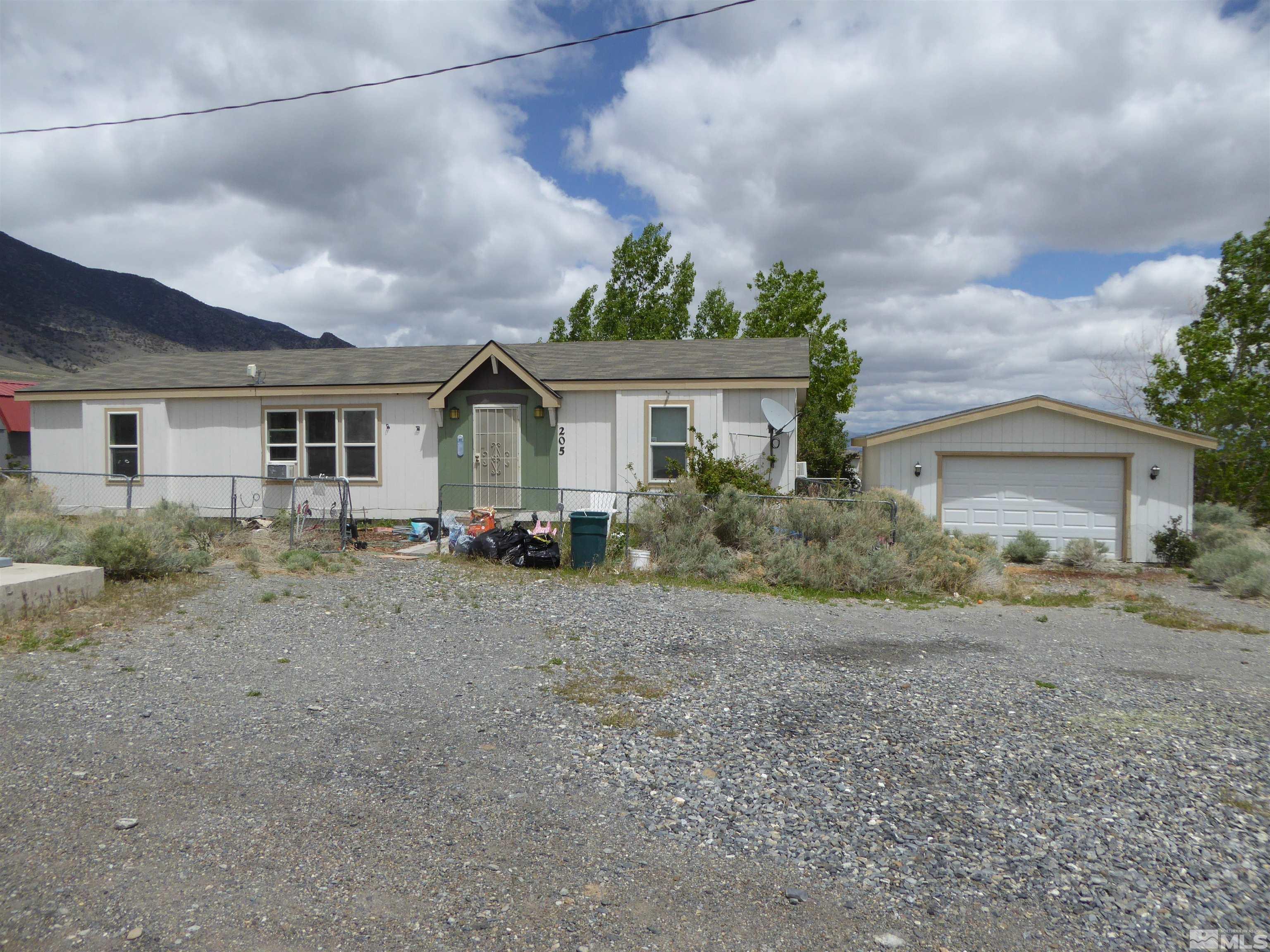 205 Kingston Canyon Rd Property Photo 1