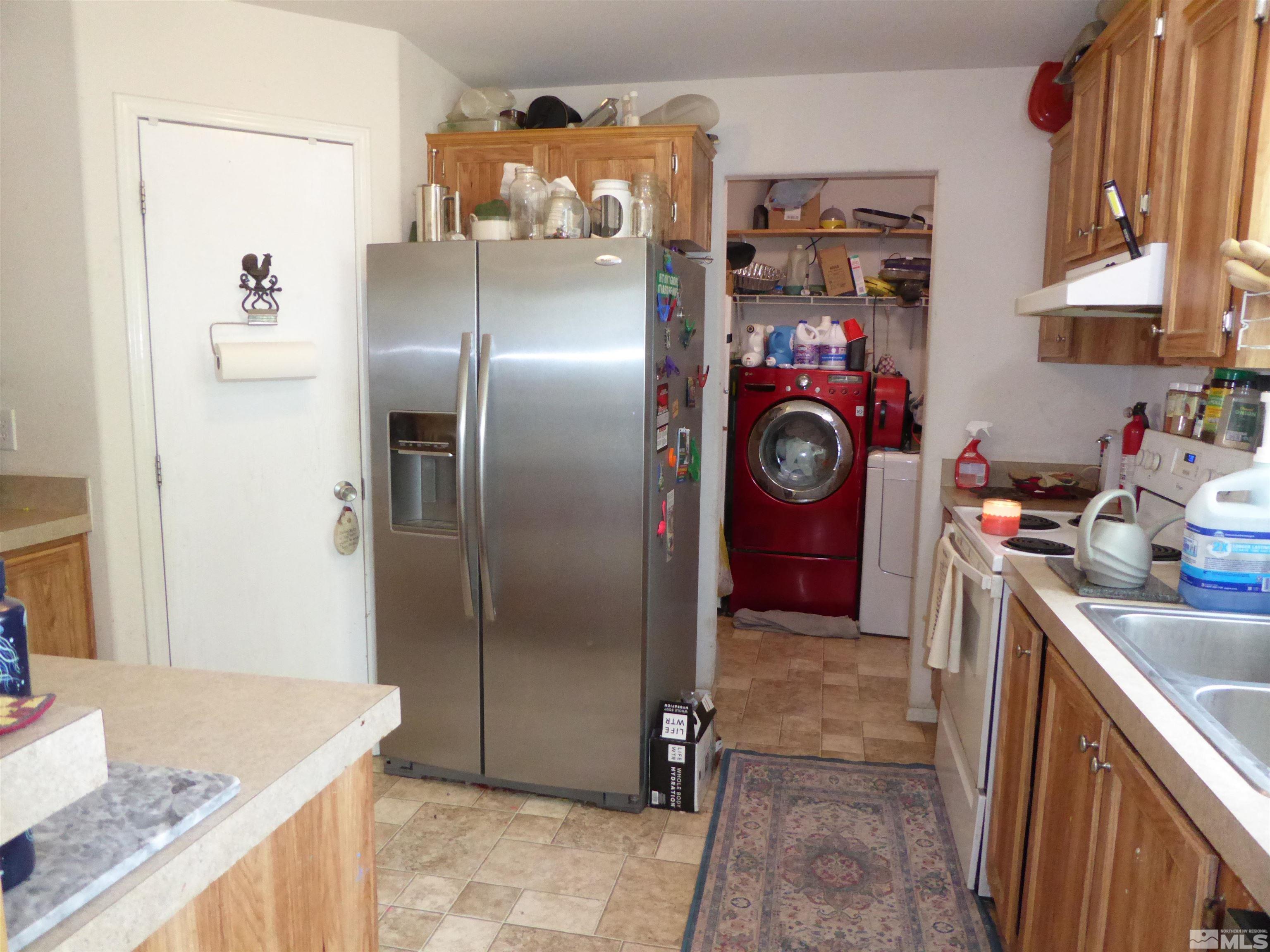 205 Kingston Canyon Rd Property Photo 11