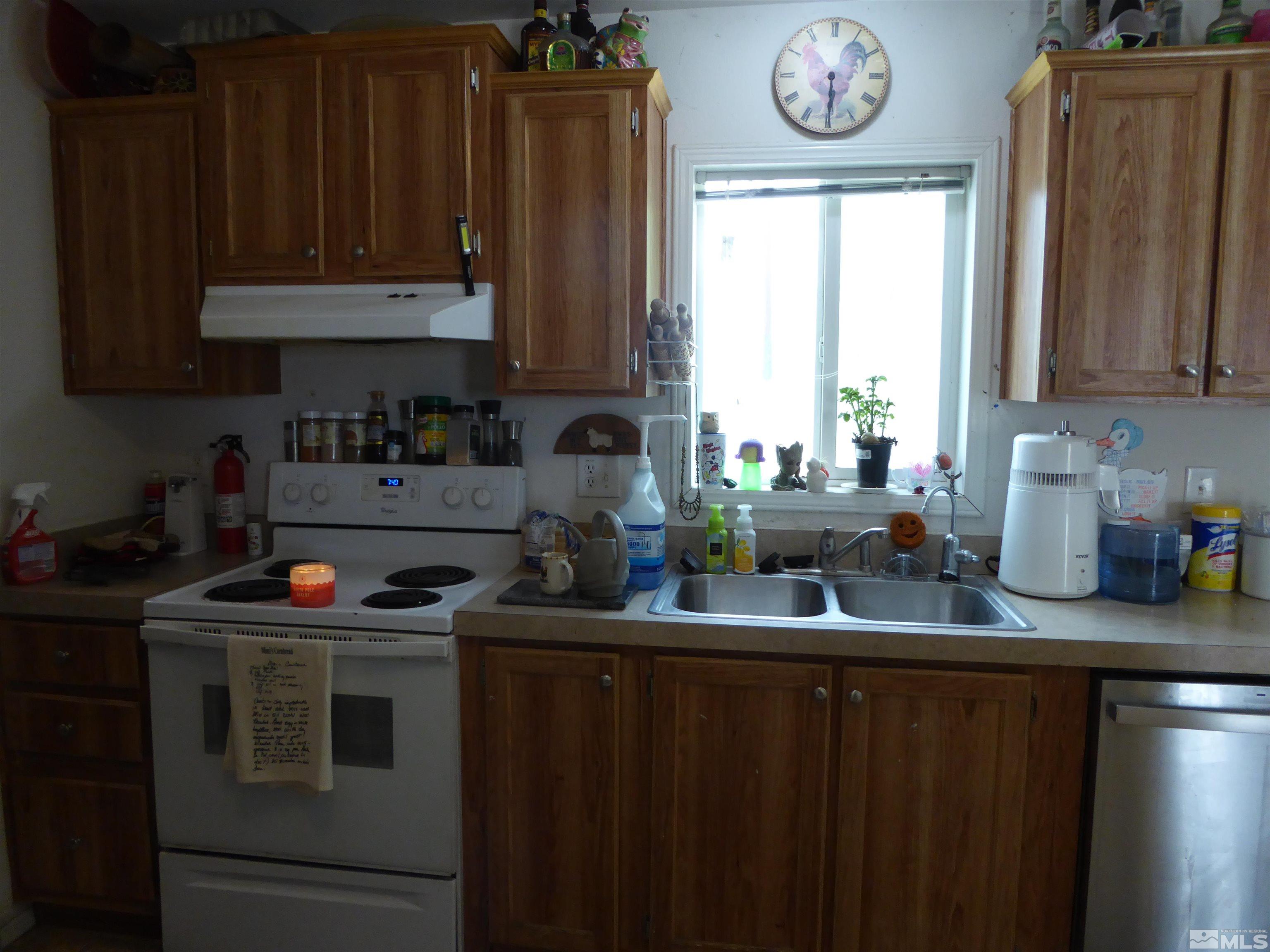 205 Kingston Canyon Rd Property Photo 12