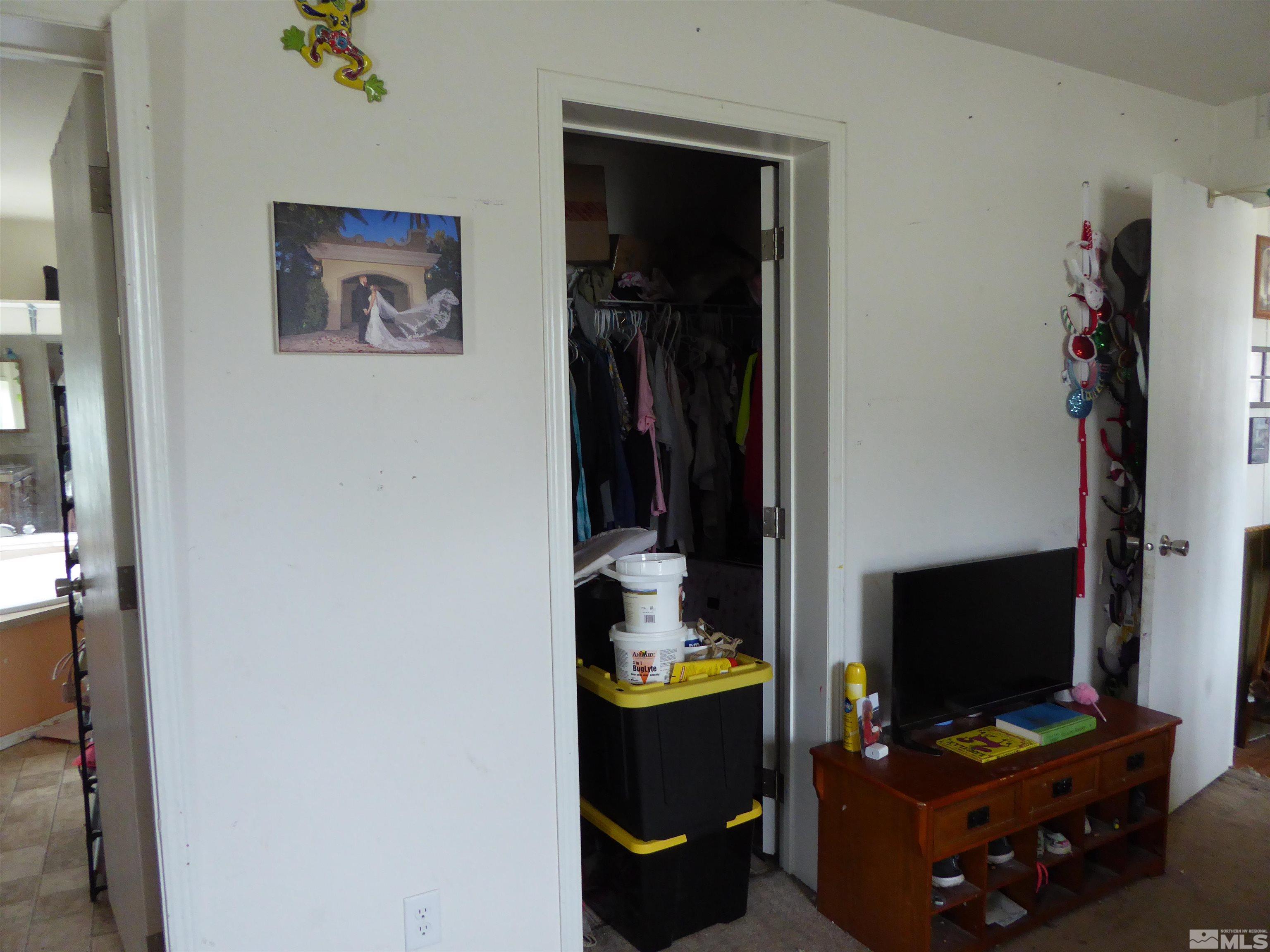 205 Kingston Canyon Rd Property Photo 16