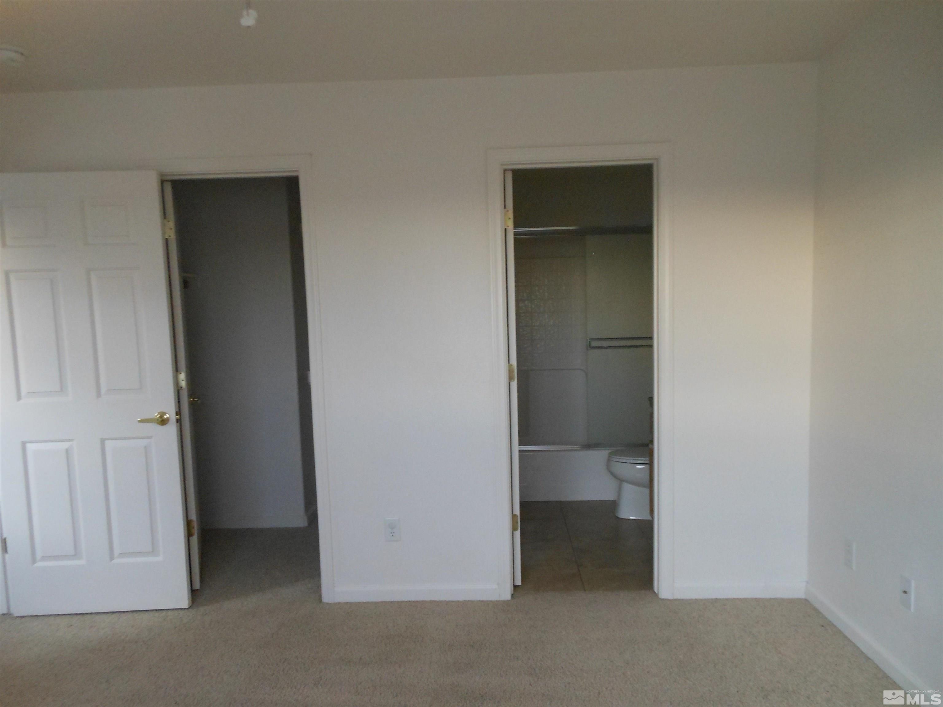 653 Desert Springs Court Property Photo 9