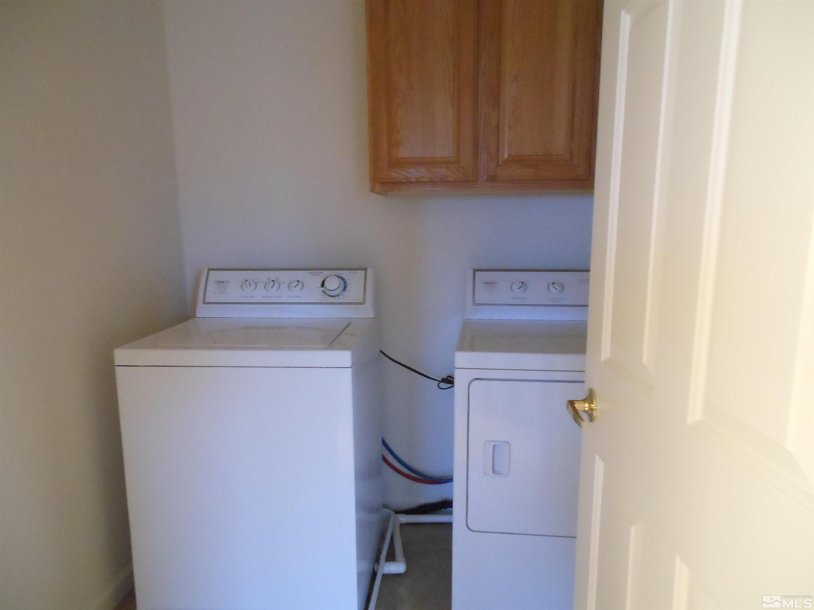 653 Desert Springs Court Property Photo 16