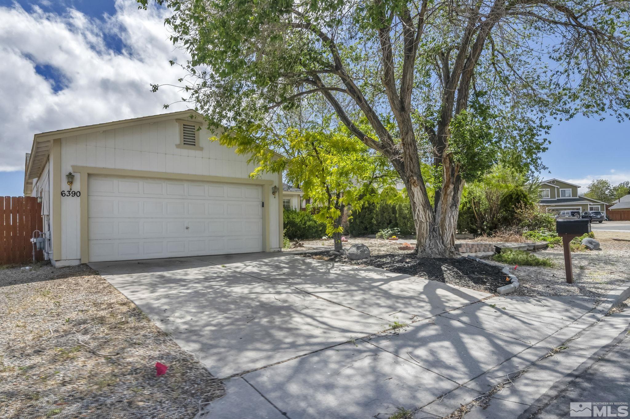 6390 Mohegan Court Property Photo 1