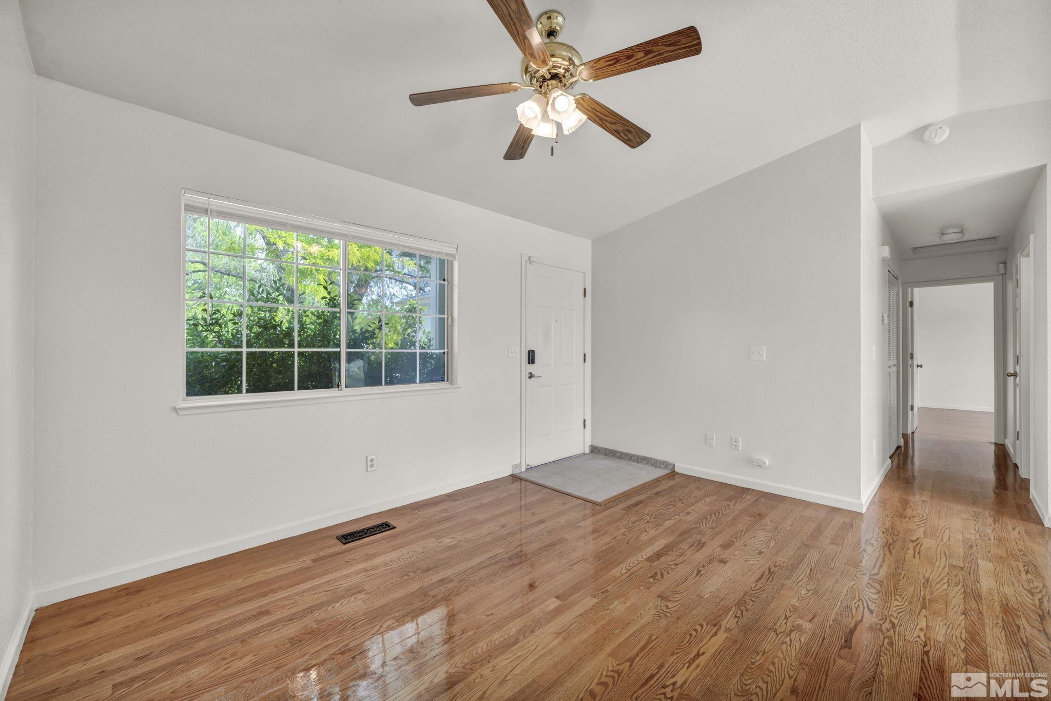 6390 Mohegan Court Property Photo 4