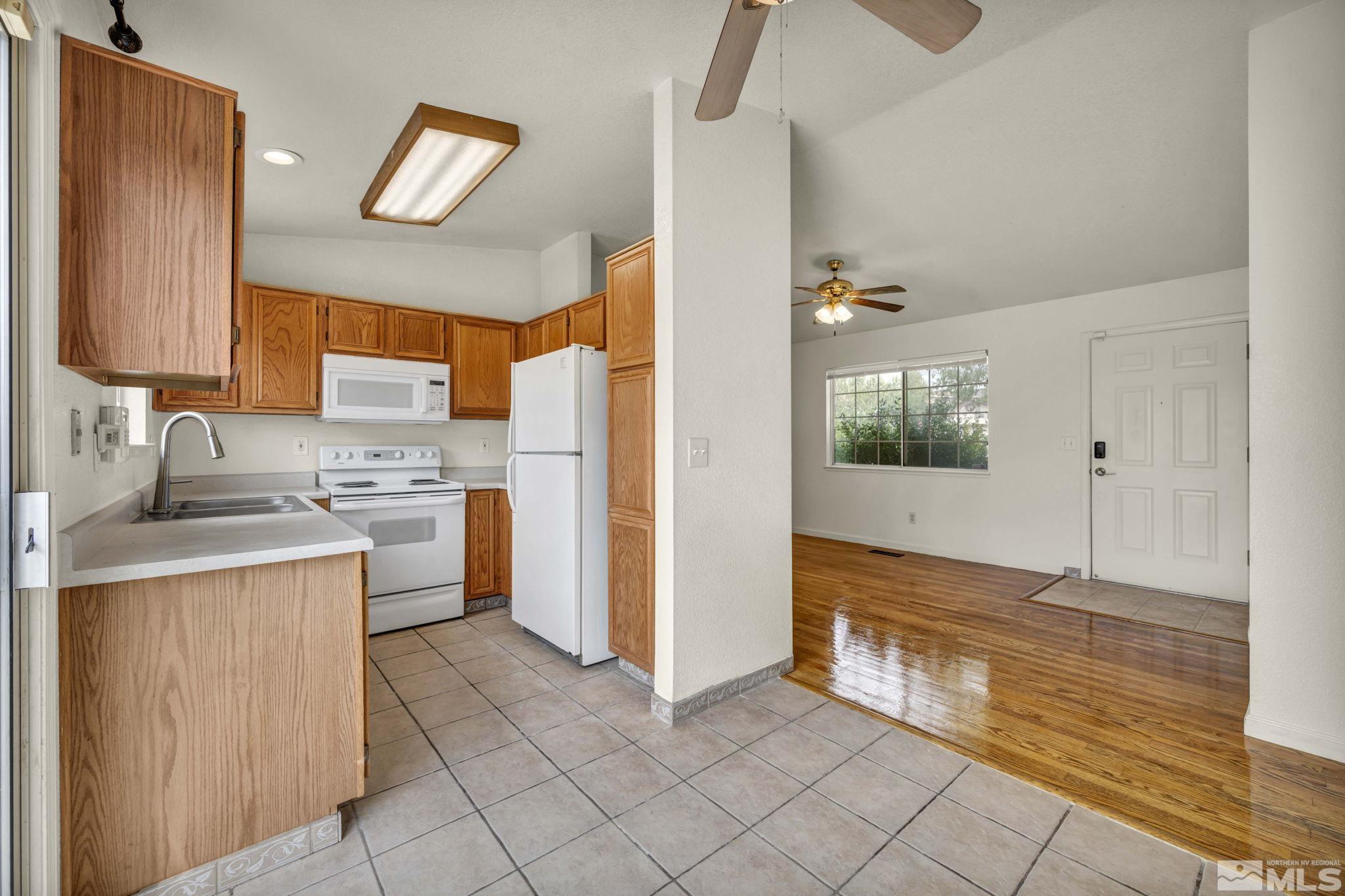 6390 Mohegan Court Property Photo 6