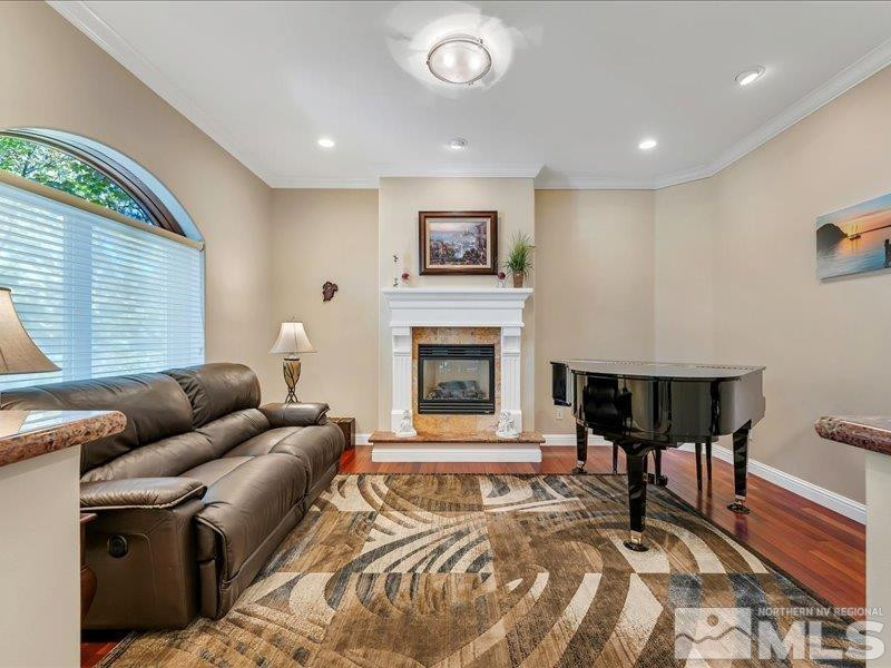 1120 Zolezzi Lane Property Photo 10