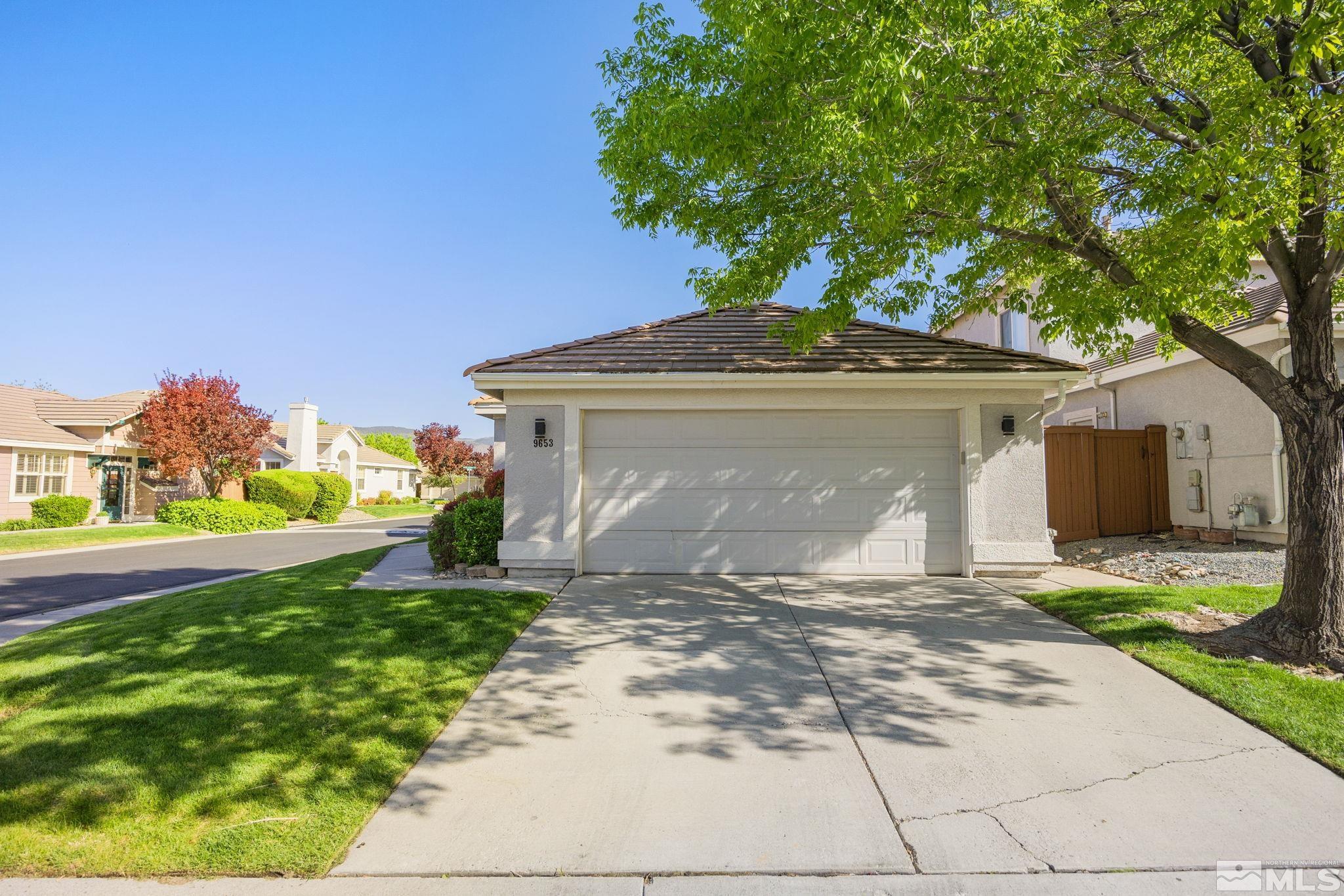 9653 Truckee Meadows Place Property Photo 17