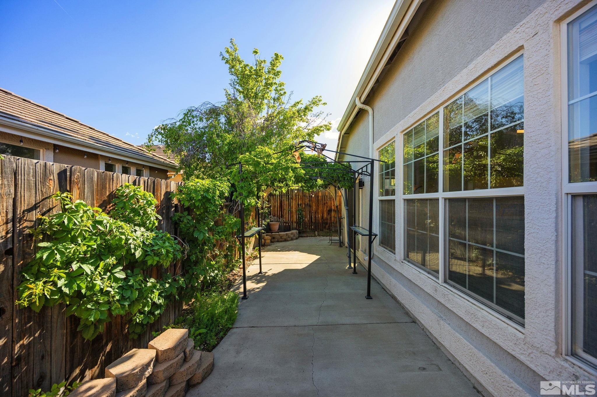 9653 Truckee Meadows Place Property Photo 19
