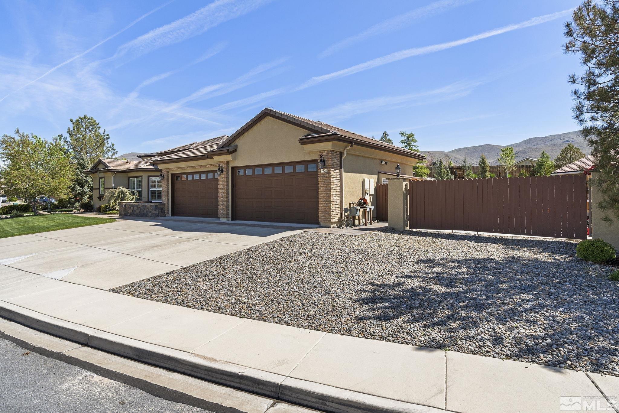 2830 Bull Rider Property Photo 3