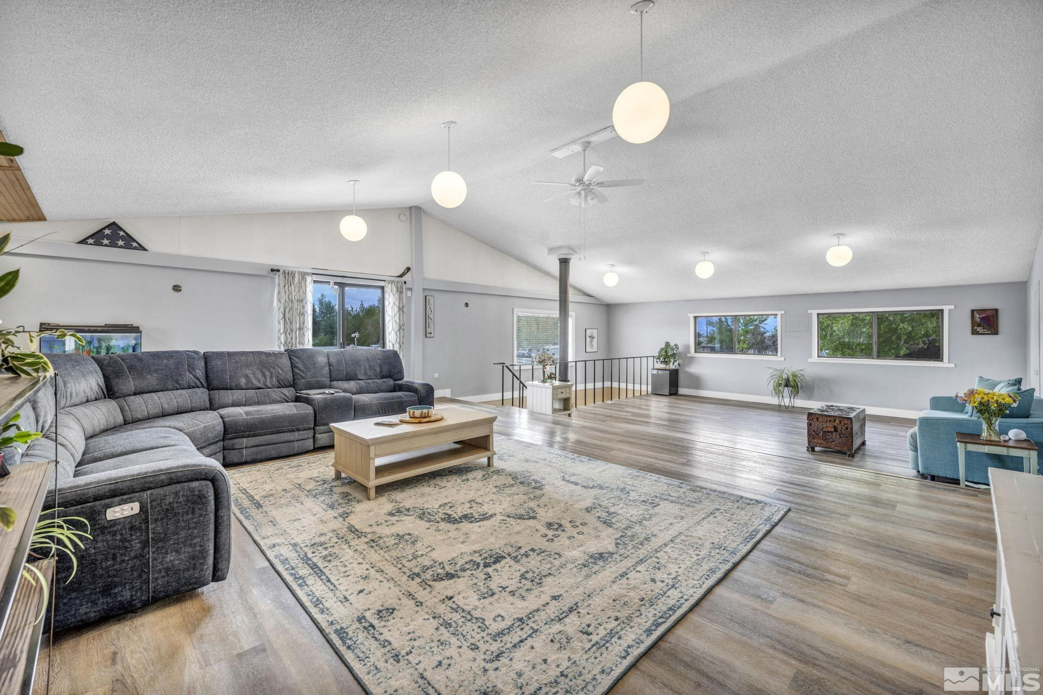 1131 Linda Anne Court Property Photo 1