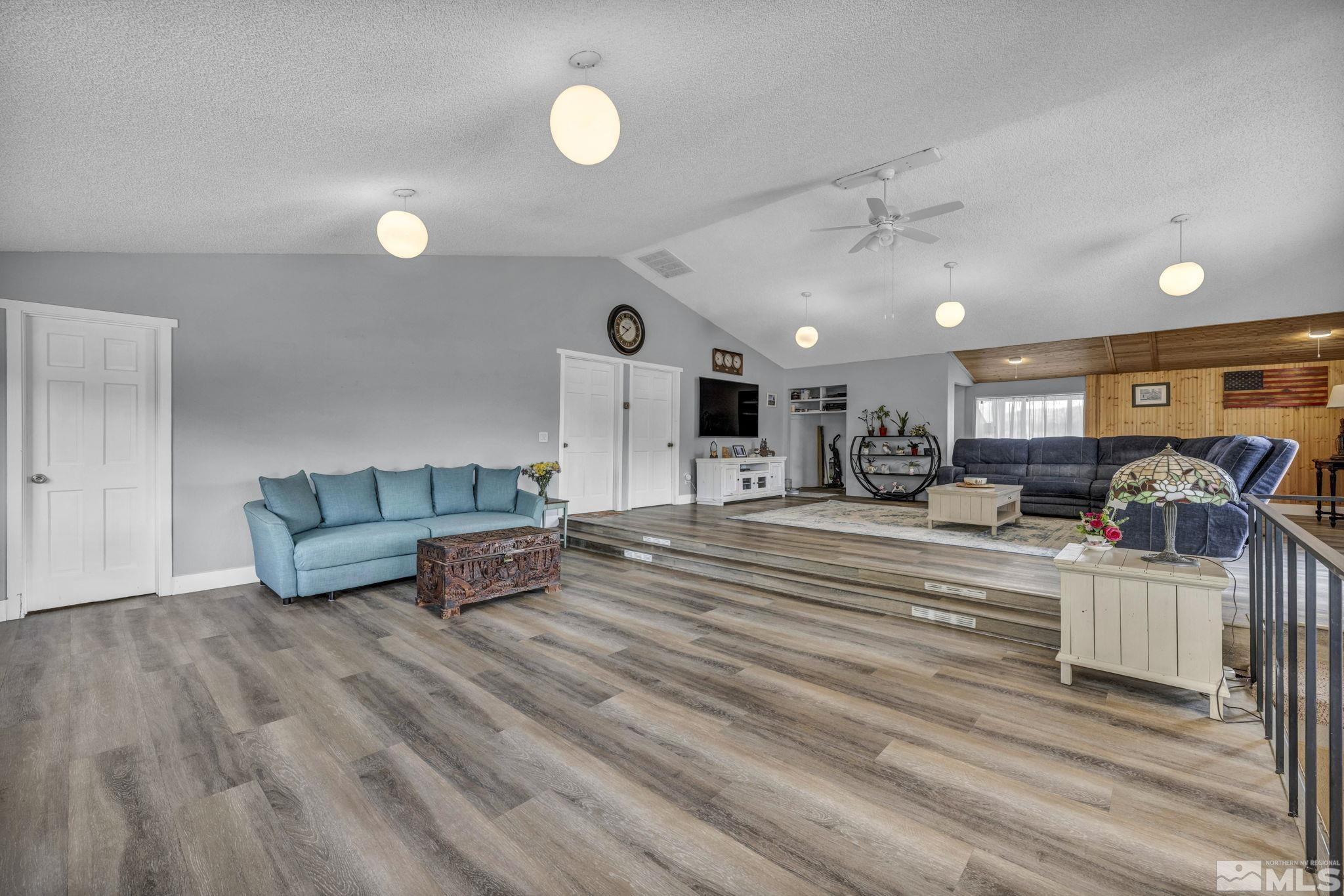 1131 Linda Anne Court Property Photo 16
