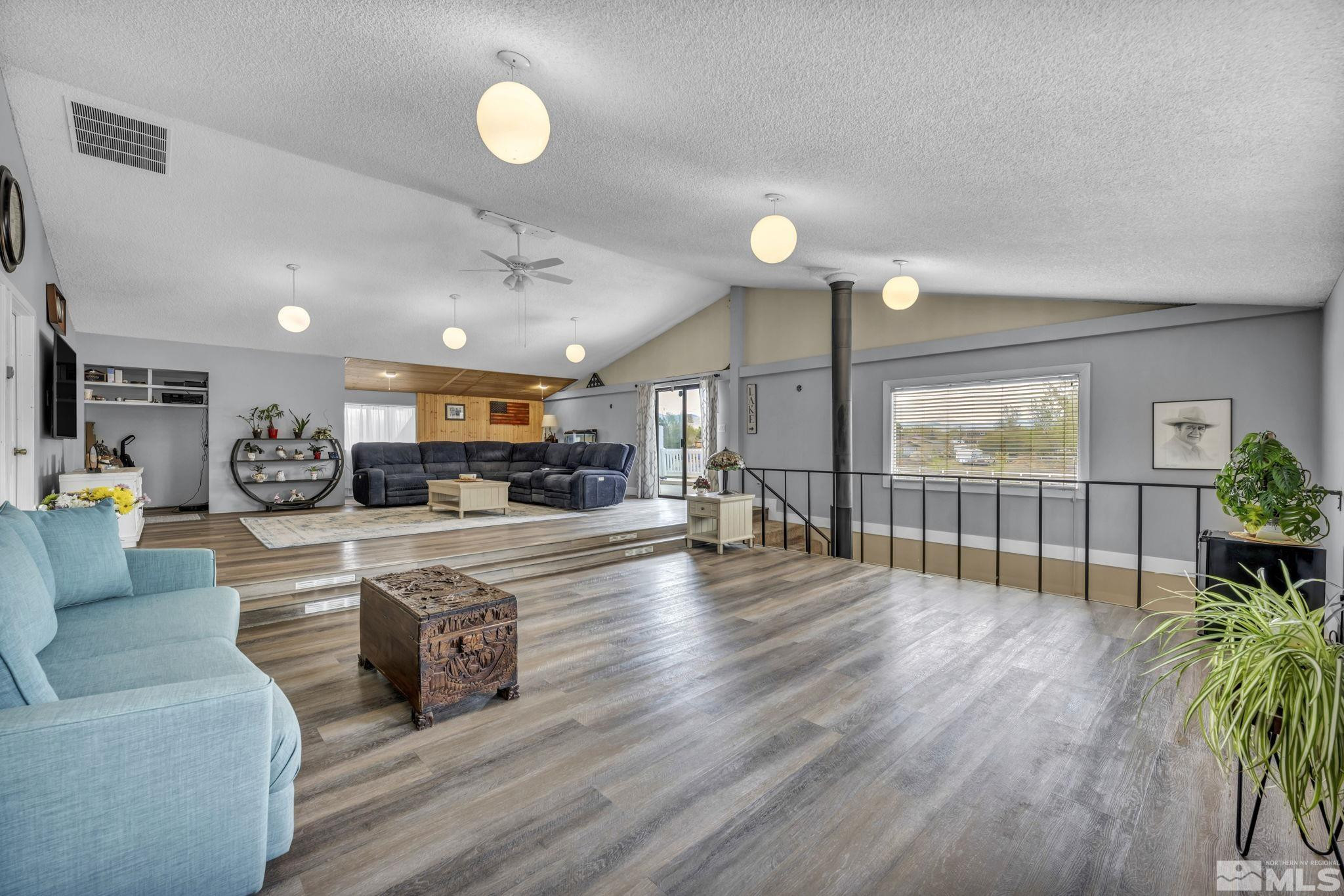 1131 Linda Anne Court Property Photo 17