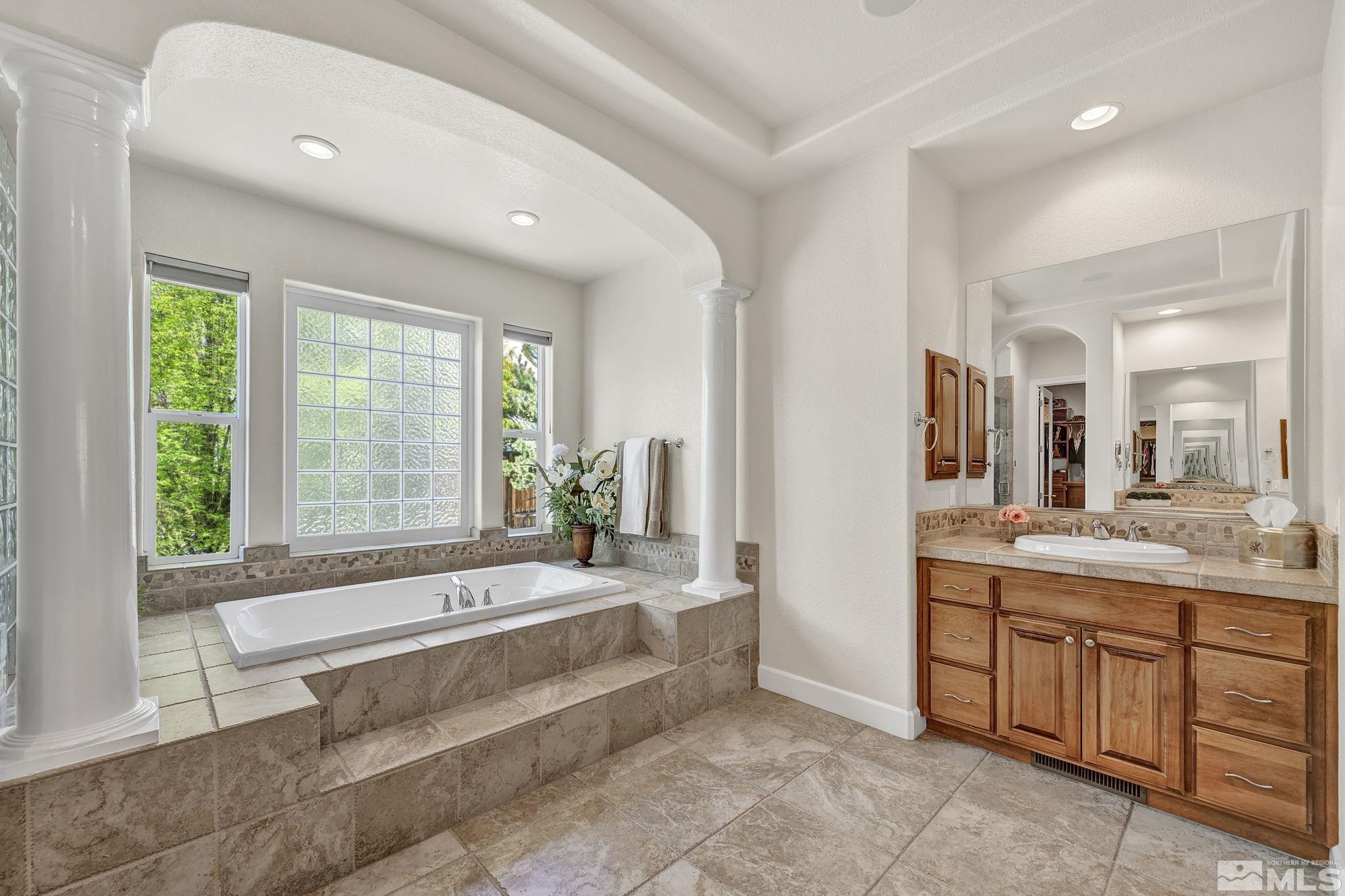 1840 Laurel Ridge Drive Property Photo 28