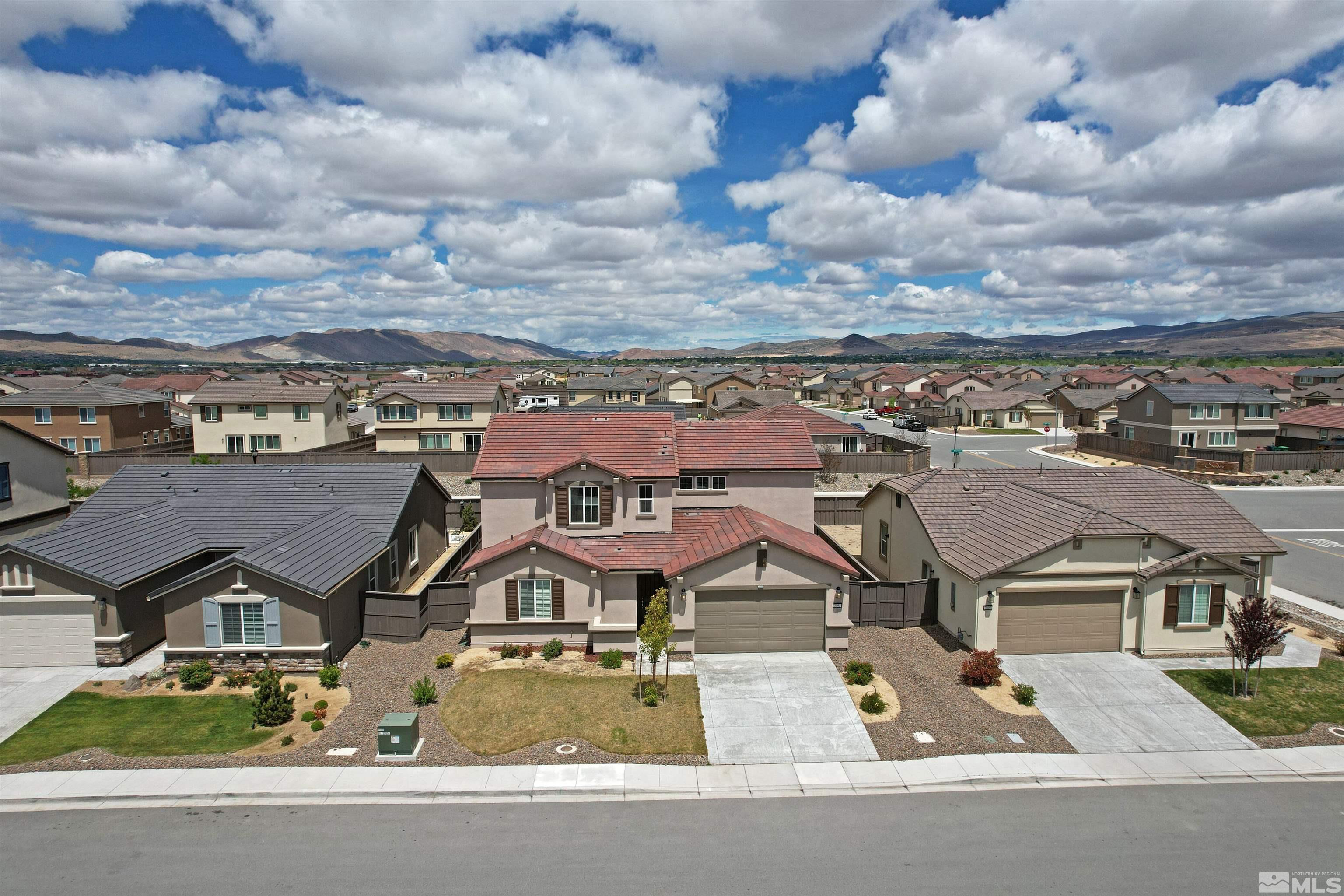 2091 Forest Grove Lane Property Photo 4