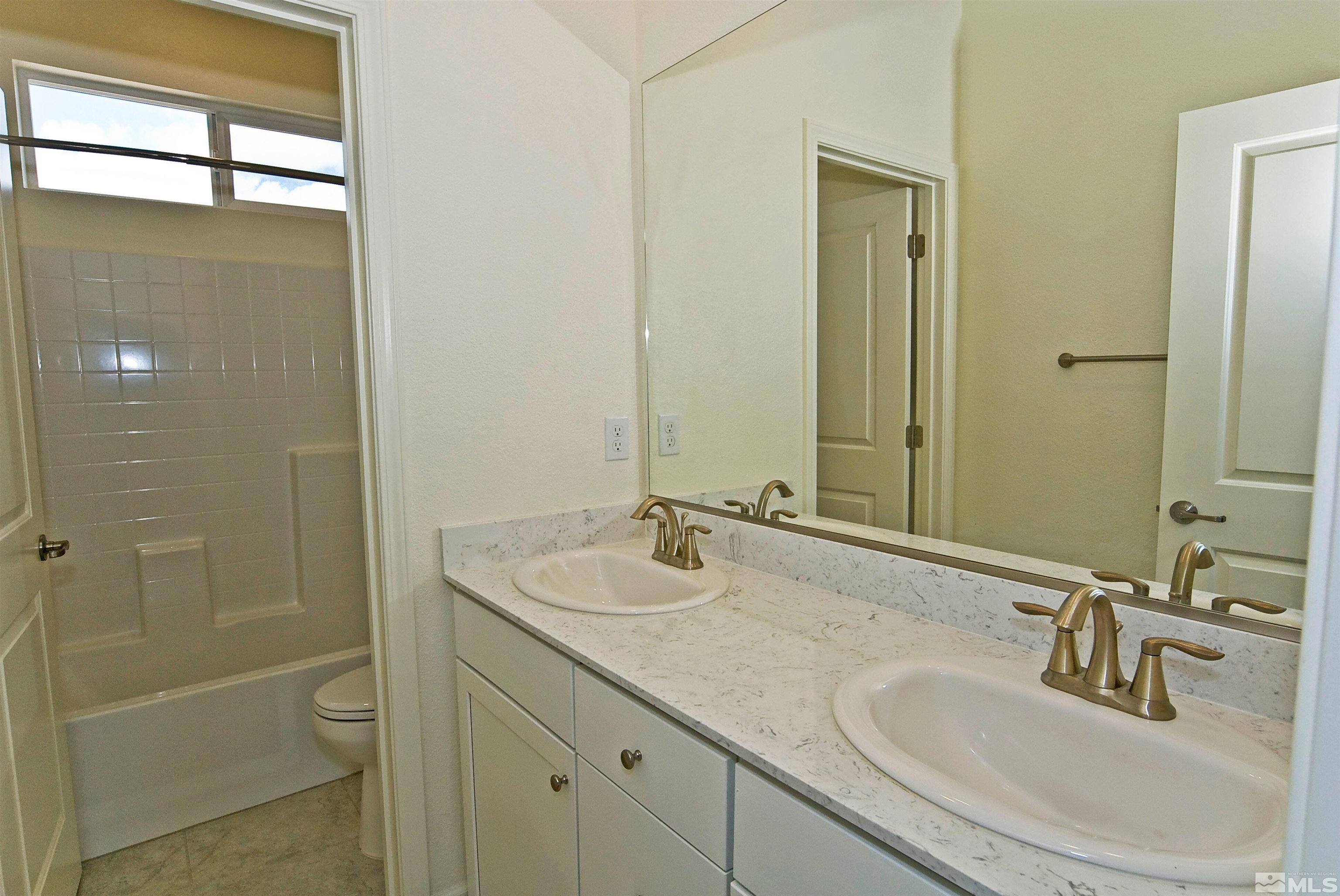 2091 Forest Grove Lane Property Photo 20