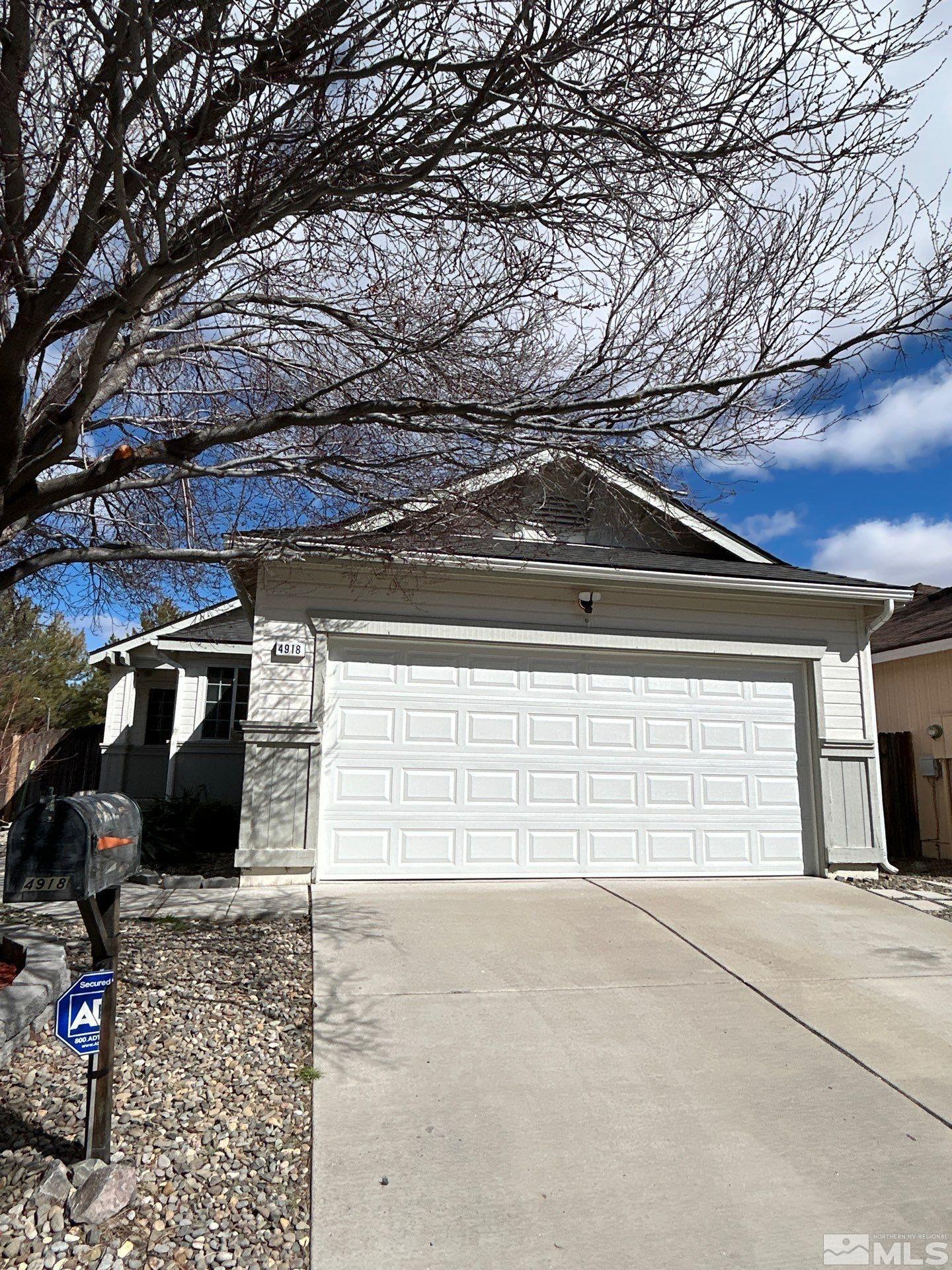 4918 Bayridge Lane Property Photo 1