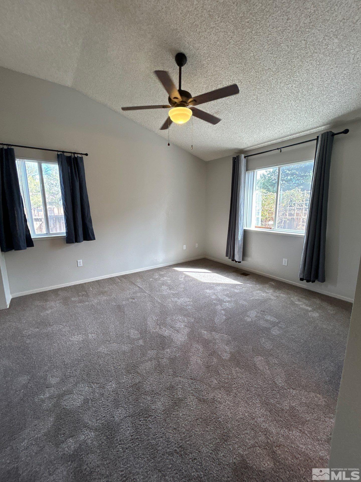 4918 Bayridge Lane Property Photo 14