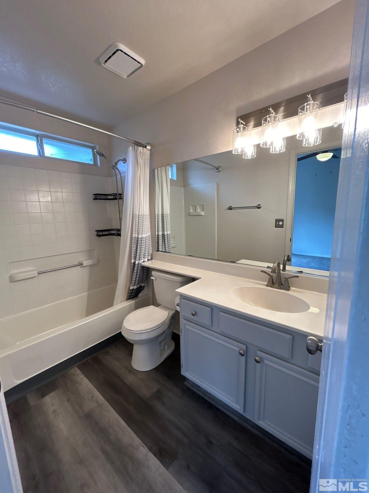 4918 Bayridge Lane Property Photo 17