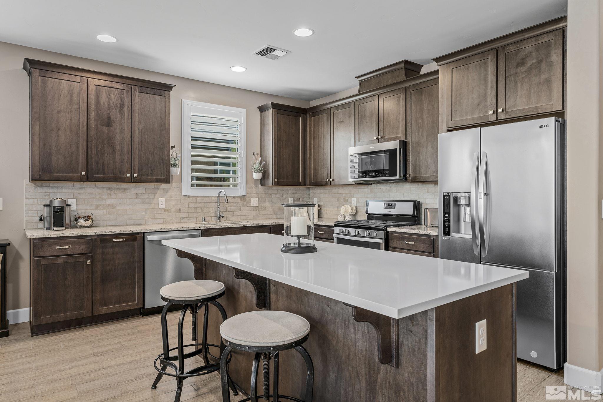 3325 Show Jumper Ln Property Photo 5