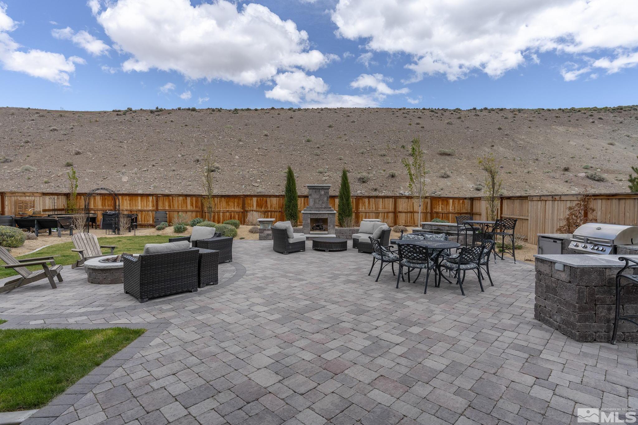 3325 Show Jumper Ln Property Photo 22