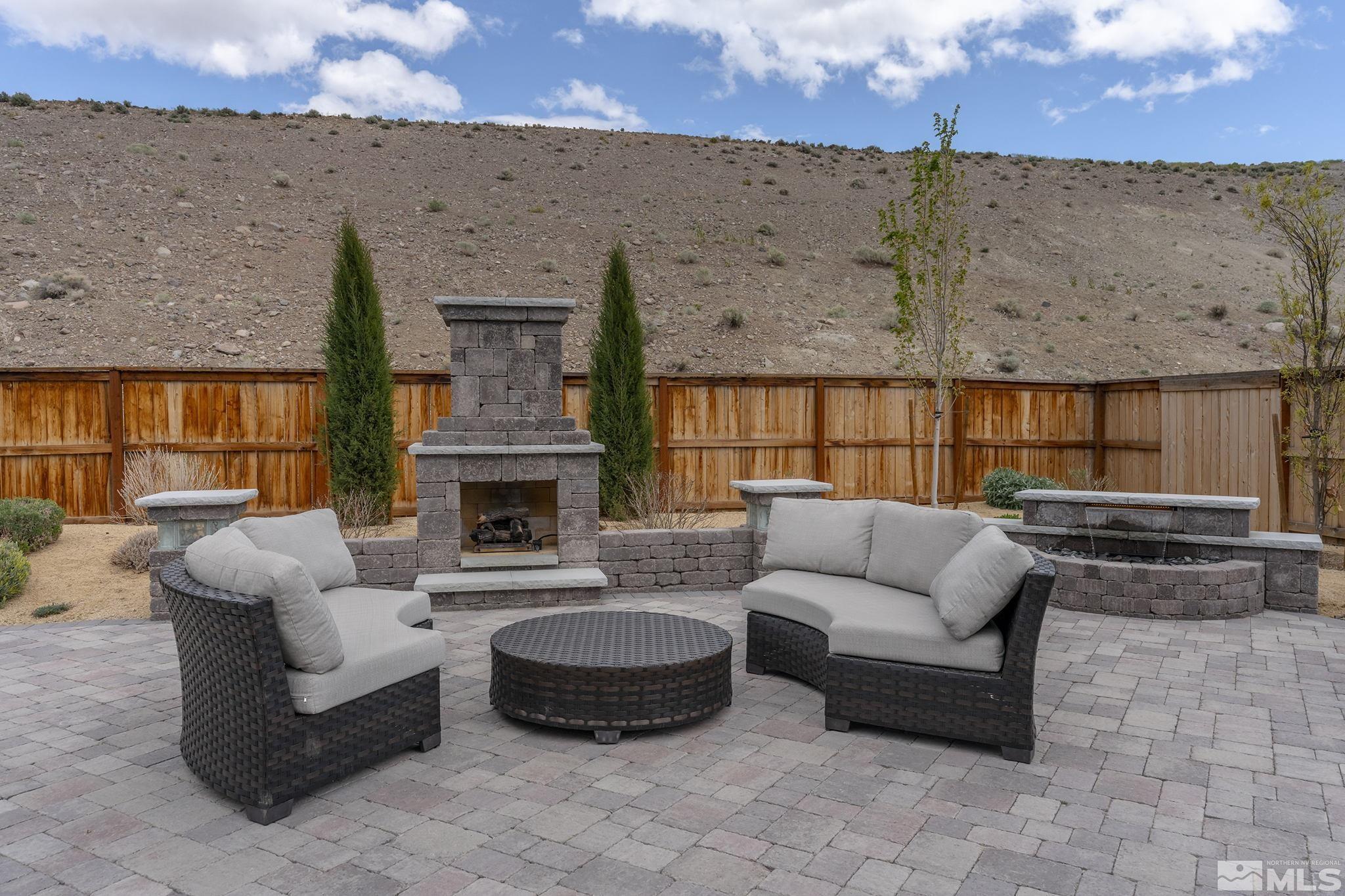 3325 Show Jumper Ln Property Photo 23