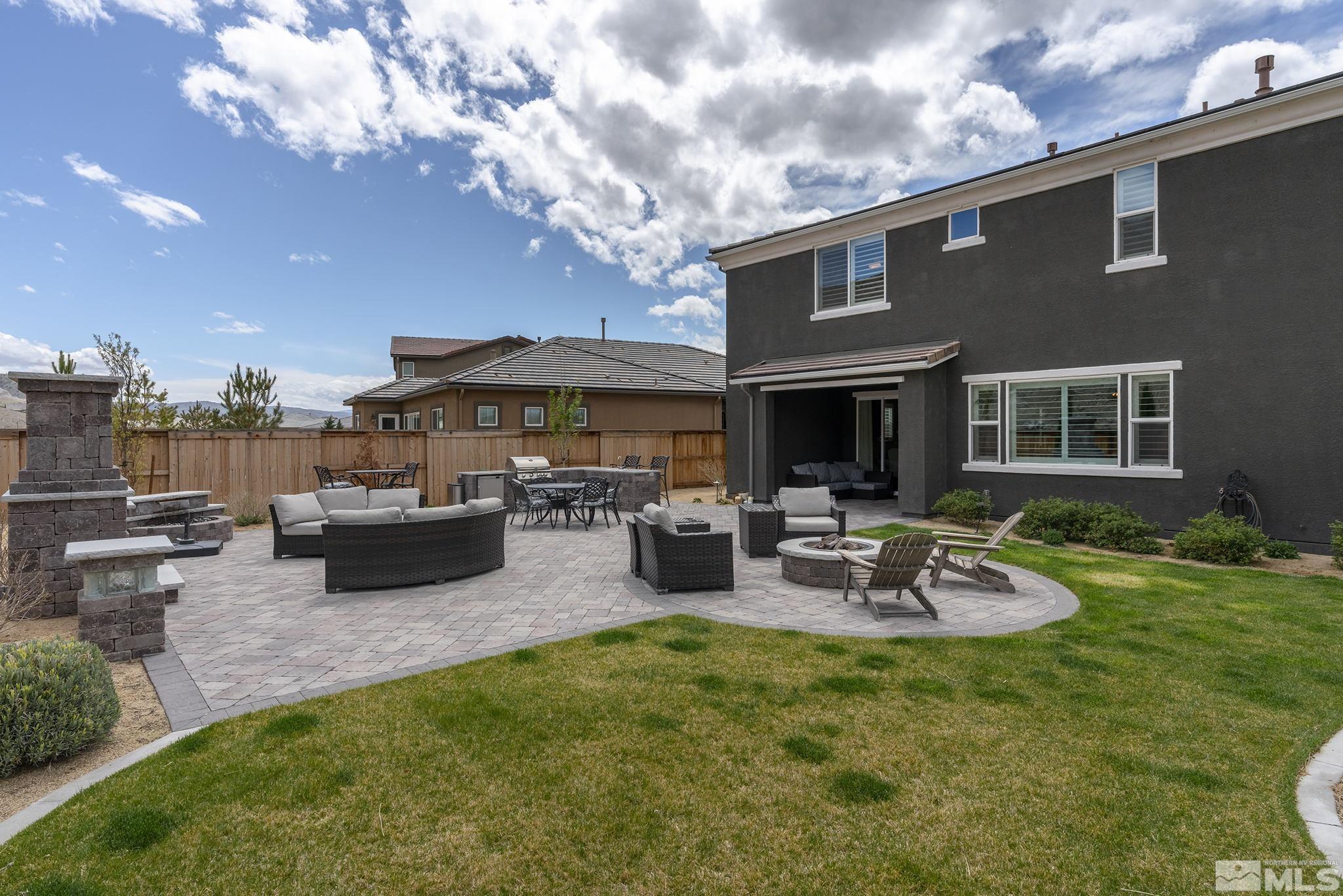 3325 Show Jumper Ln Property Photo 25