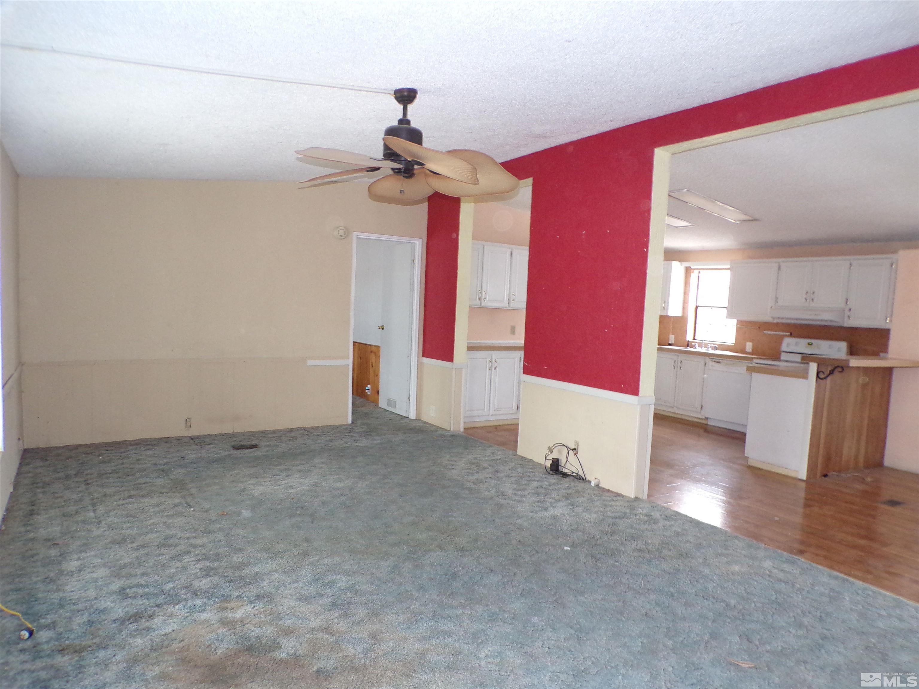 3350 Della Circle Property Photo 5