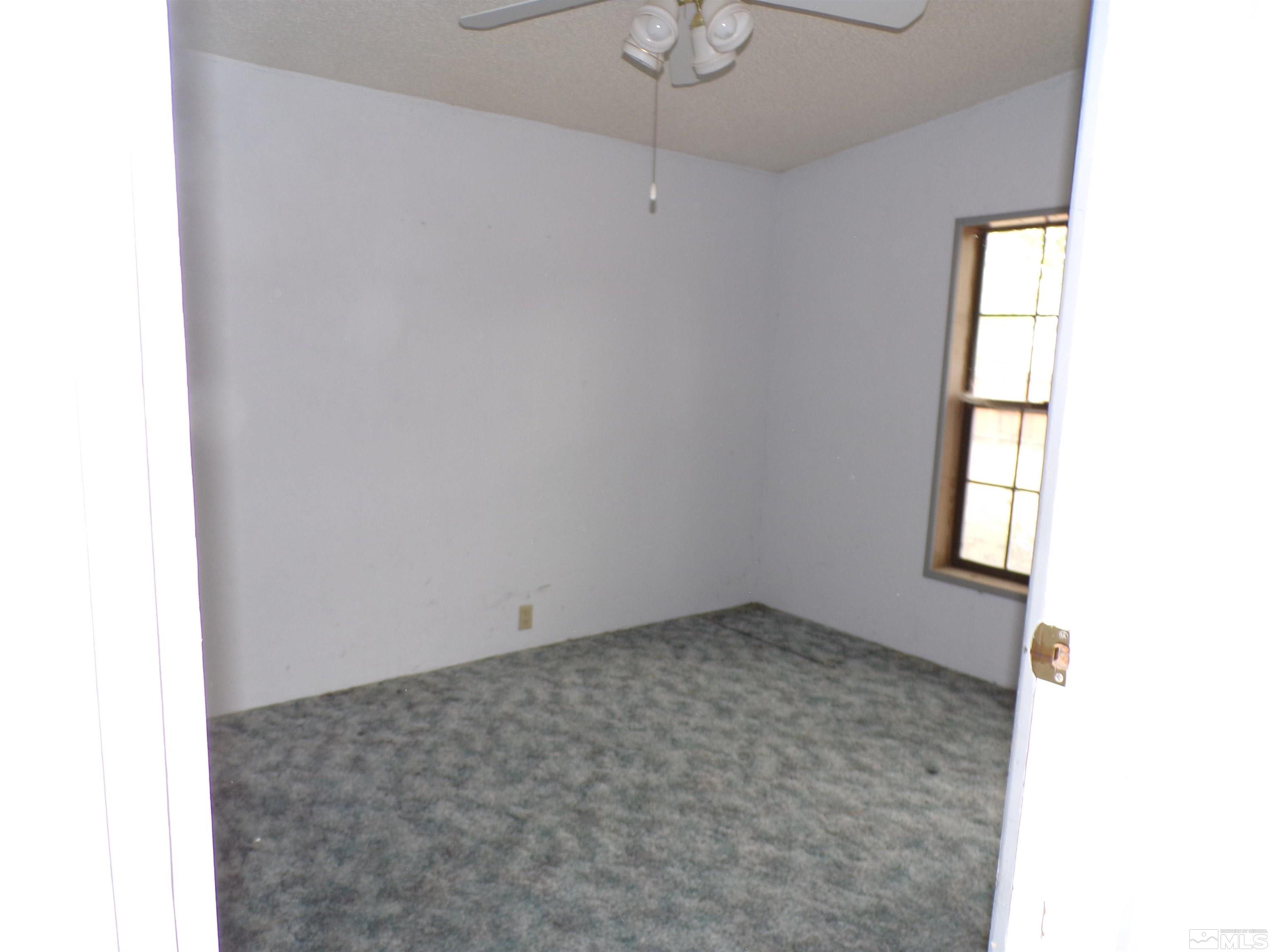3350 Della Circle Property Photo 11