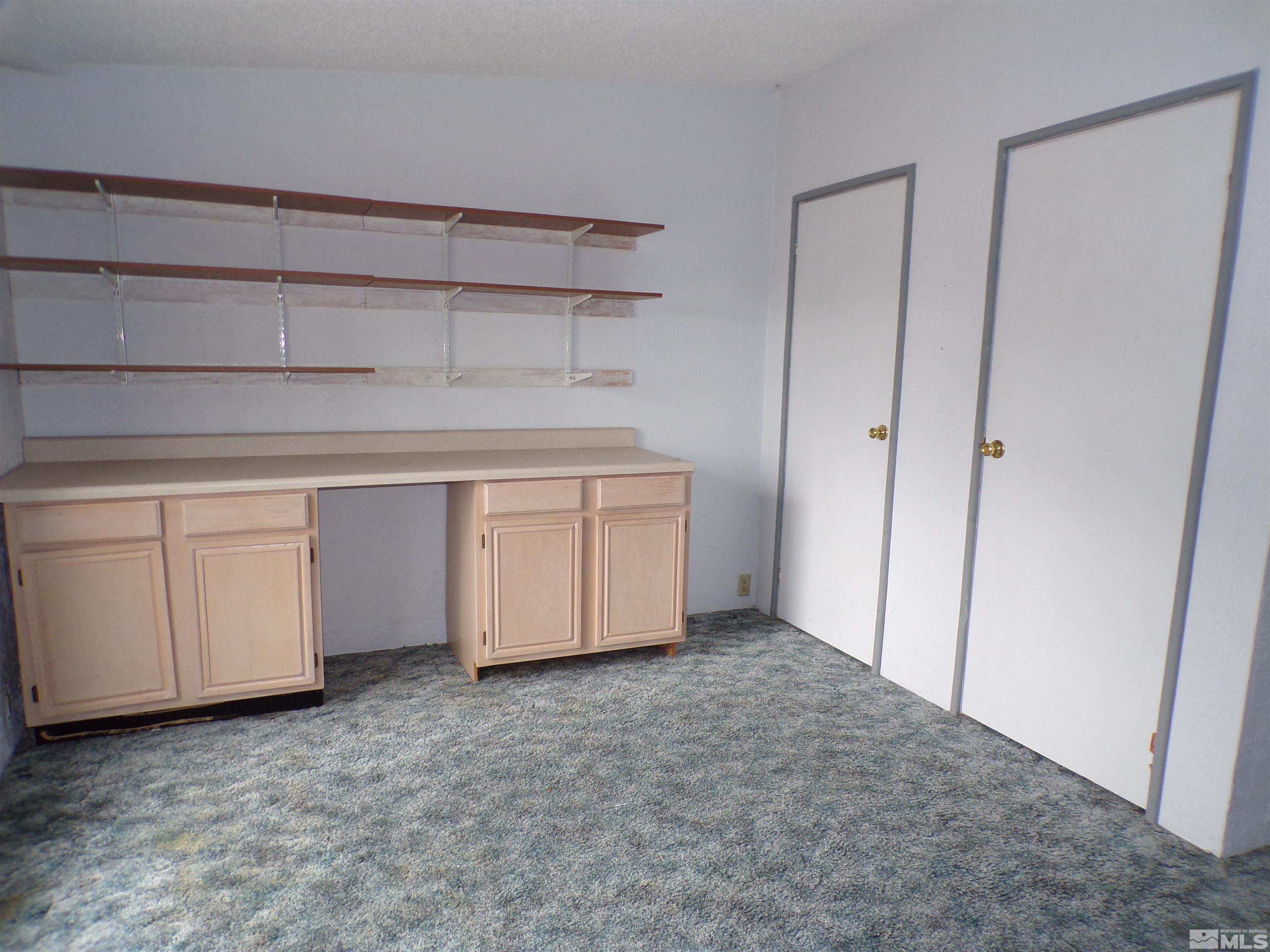 3350 Della Circle Property Photo 13