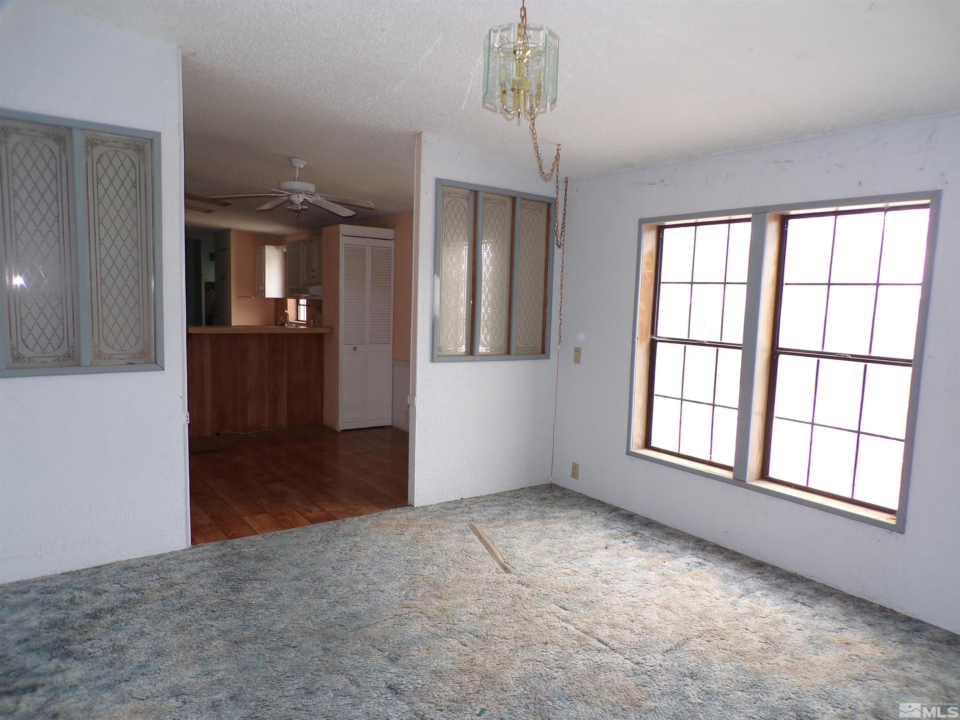 3350 Della Circle Property Photo 15