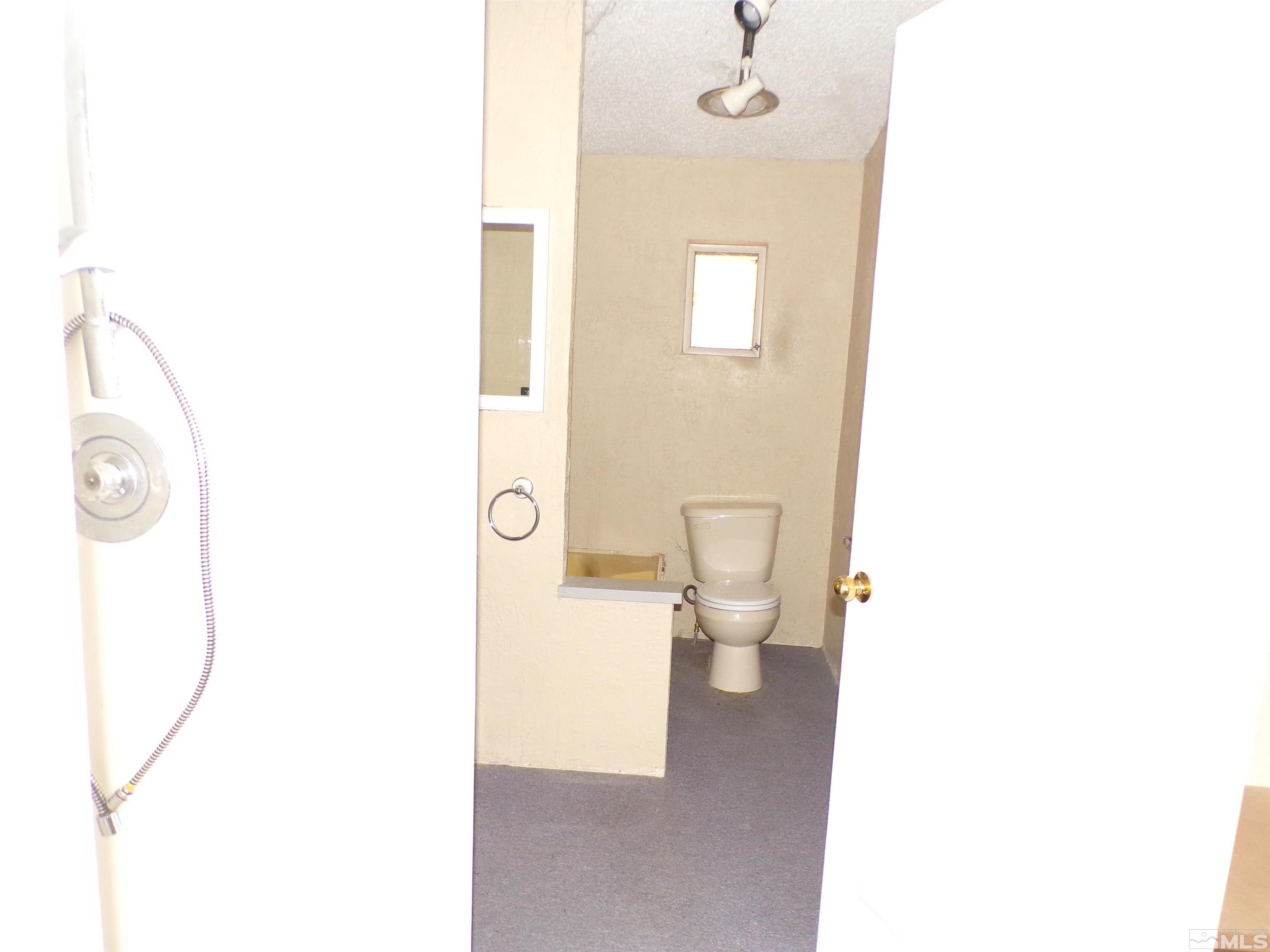 3350 Della Circle Property Photo 19
