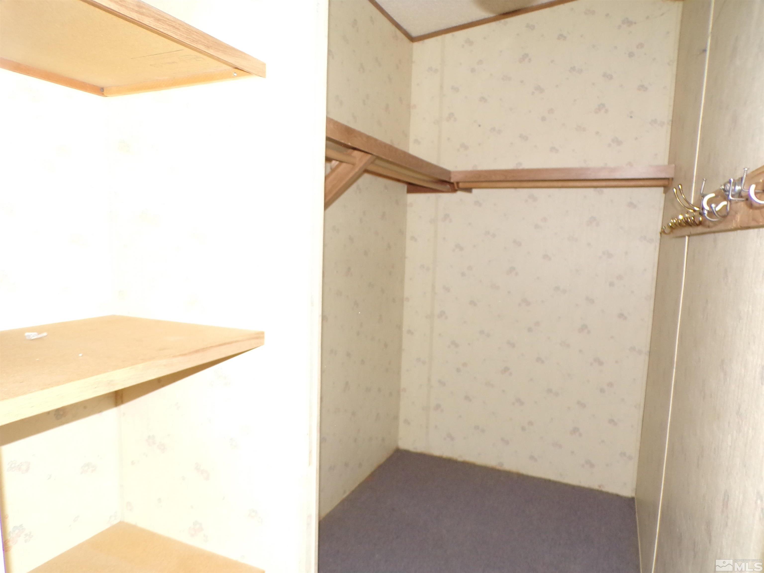 3350 Della Circle Property Photo 21