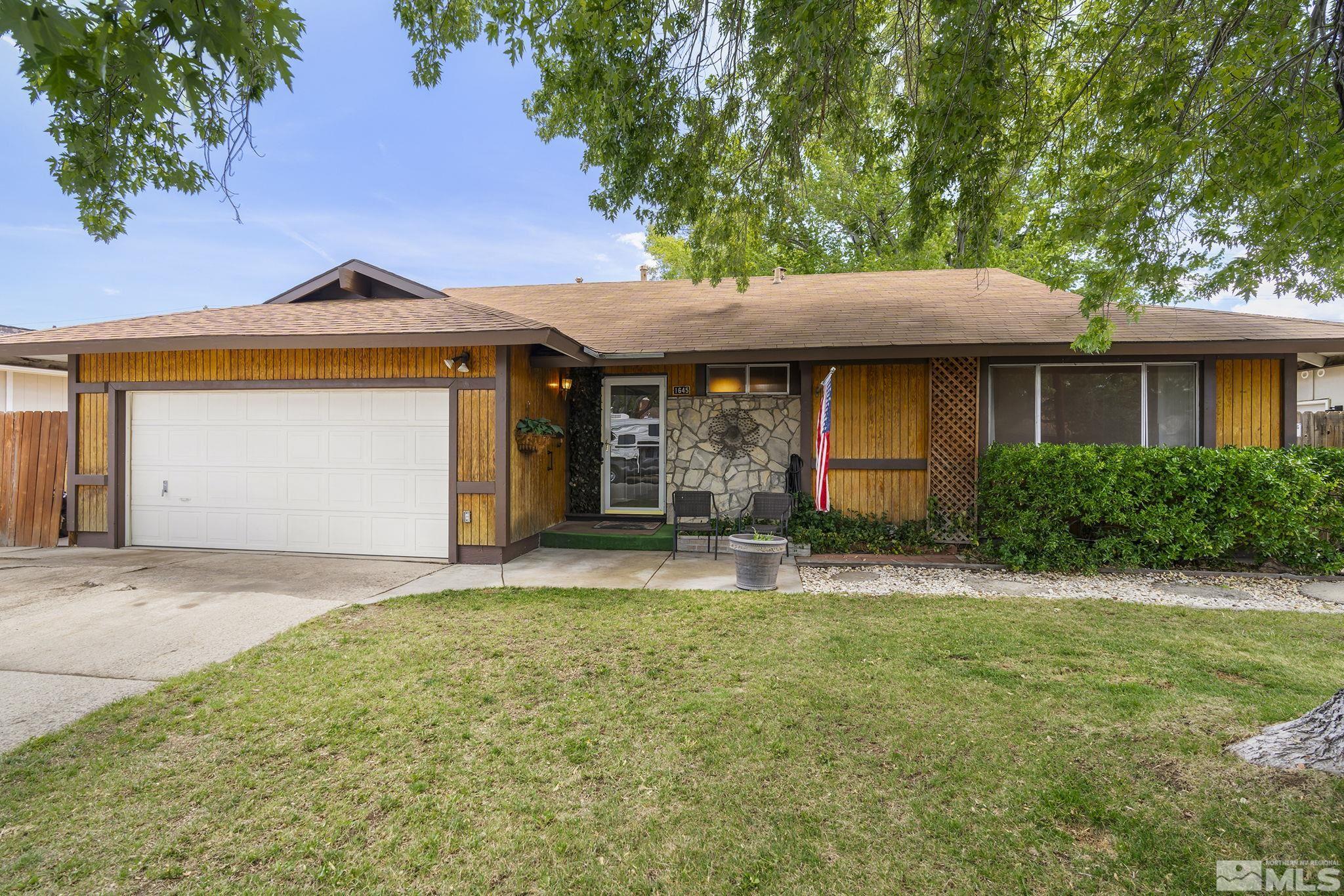 1645 Meadowvale Way Property Photo