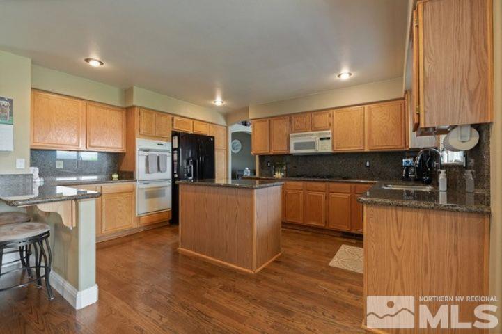 5284 Tappan Ct Property Photo 8
