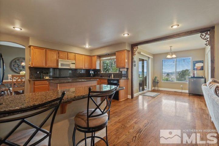 5284 Tappan Ct Property Photo 9