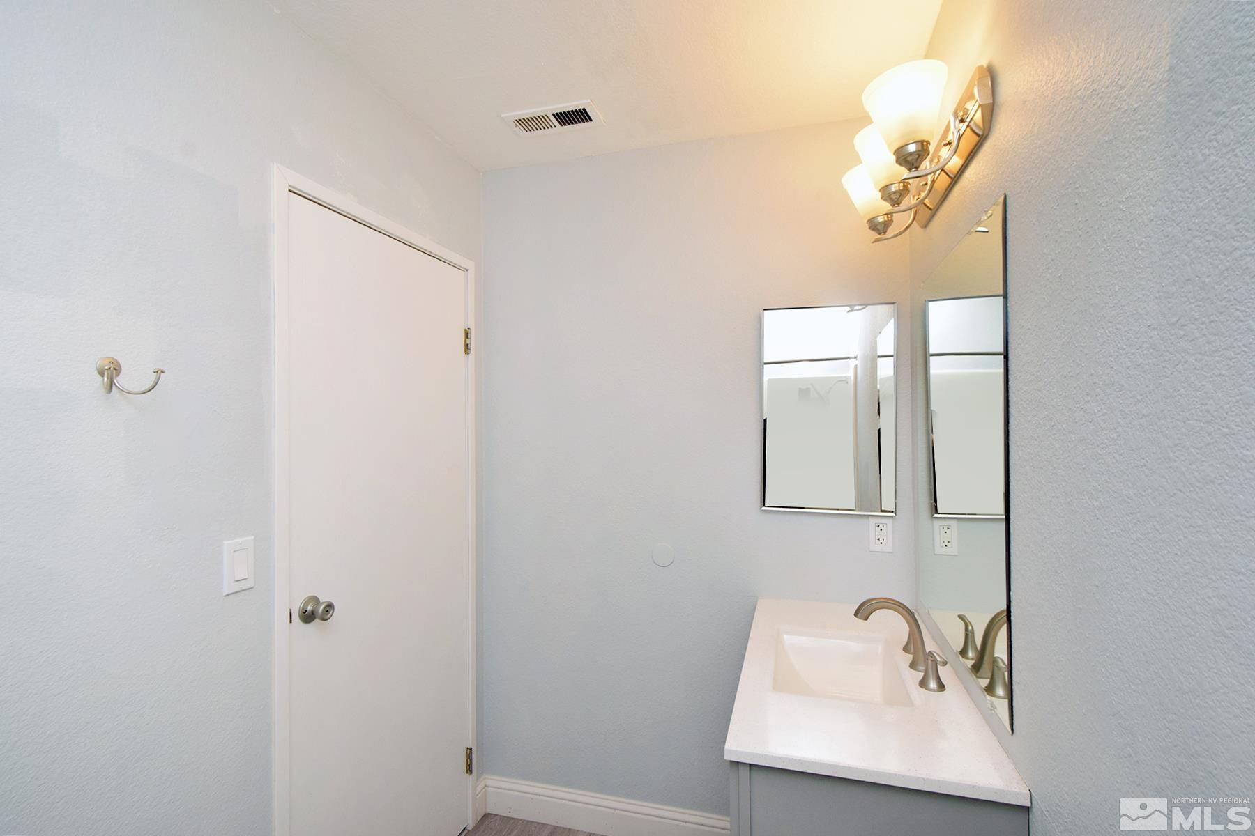 3230 Wedekind Road Property Photo 21