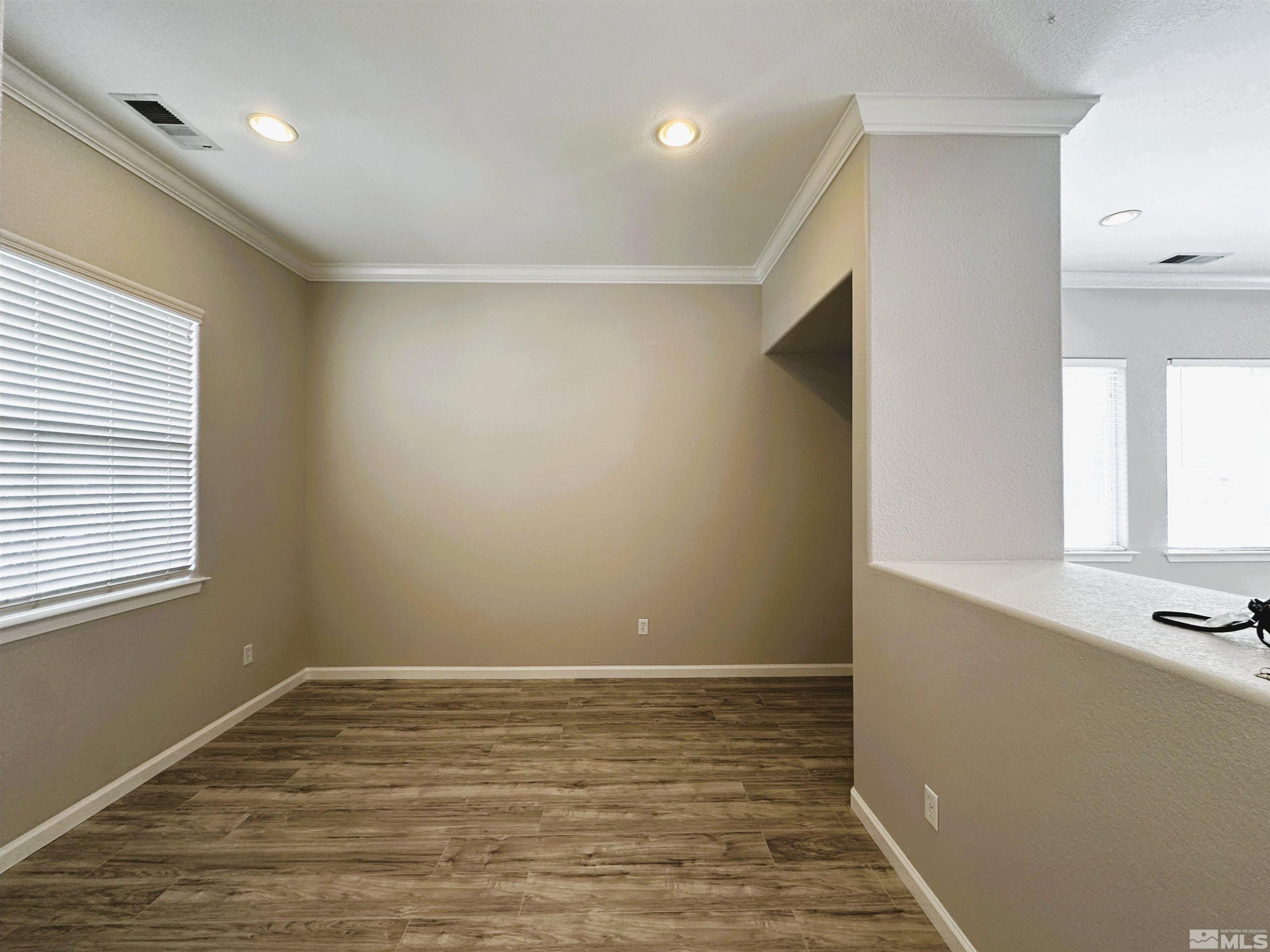 10599 Crystal Bay Drive Property Photo 4