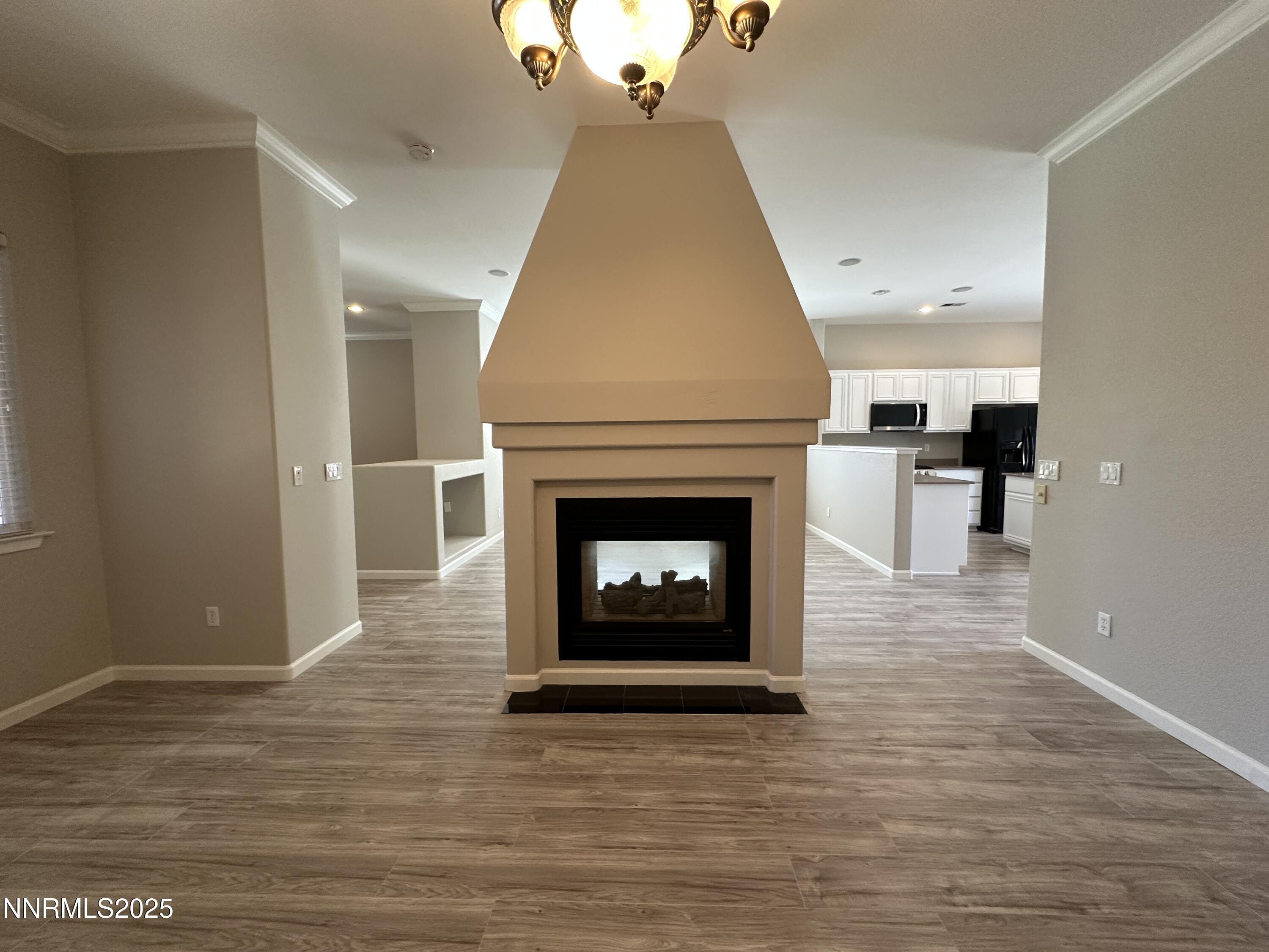 10599 Crystal Bay Drive Property Photo 5