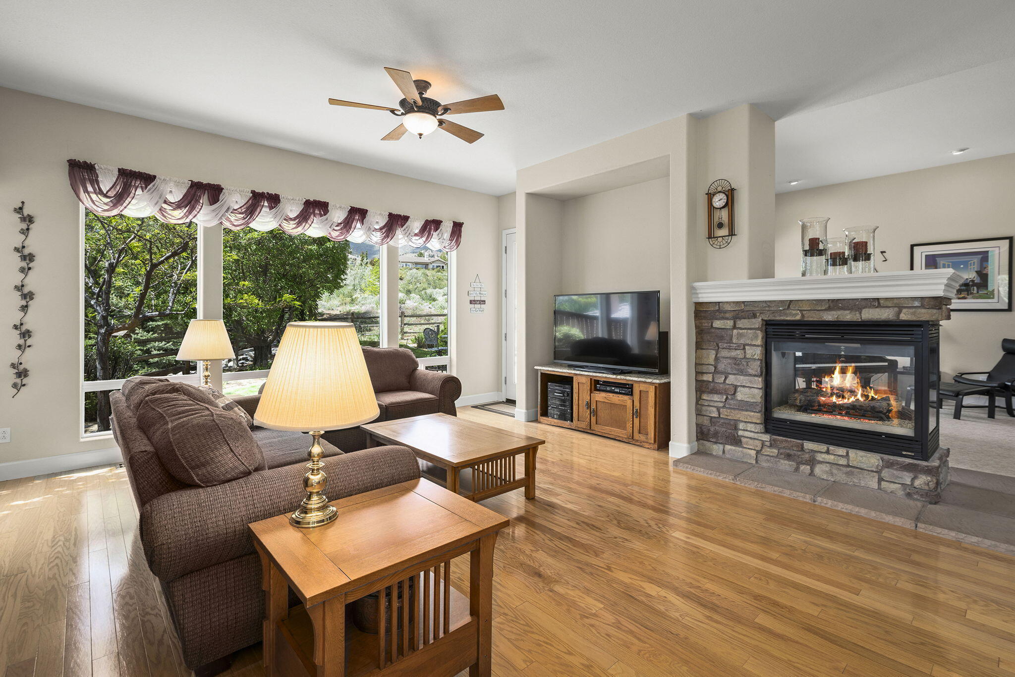 7735 Harvest Hill Ln Property Photo 11