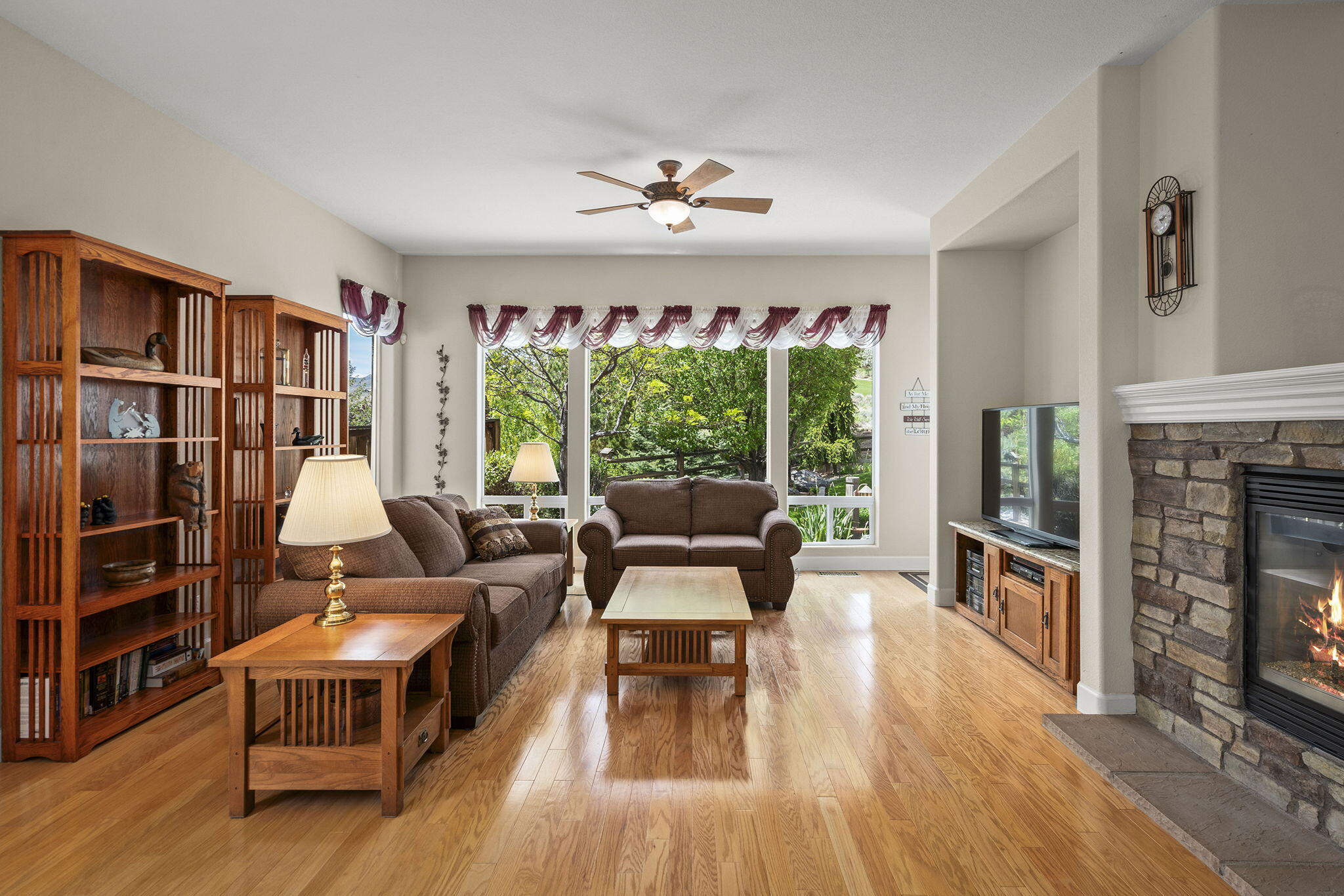 7735 Harvest Hill Ln Property Photo 12