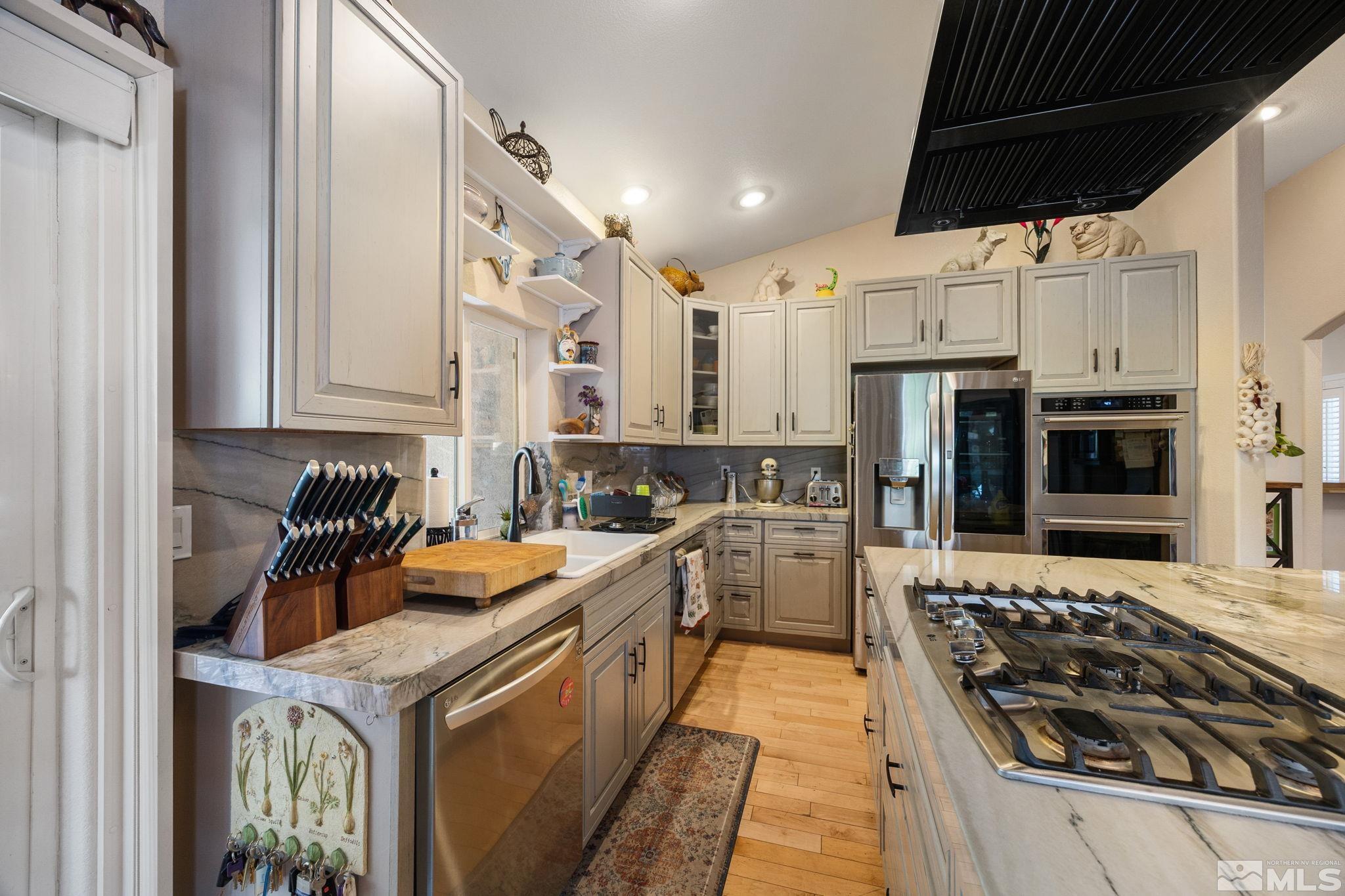 6525 Monticello Court Property Photo 8